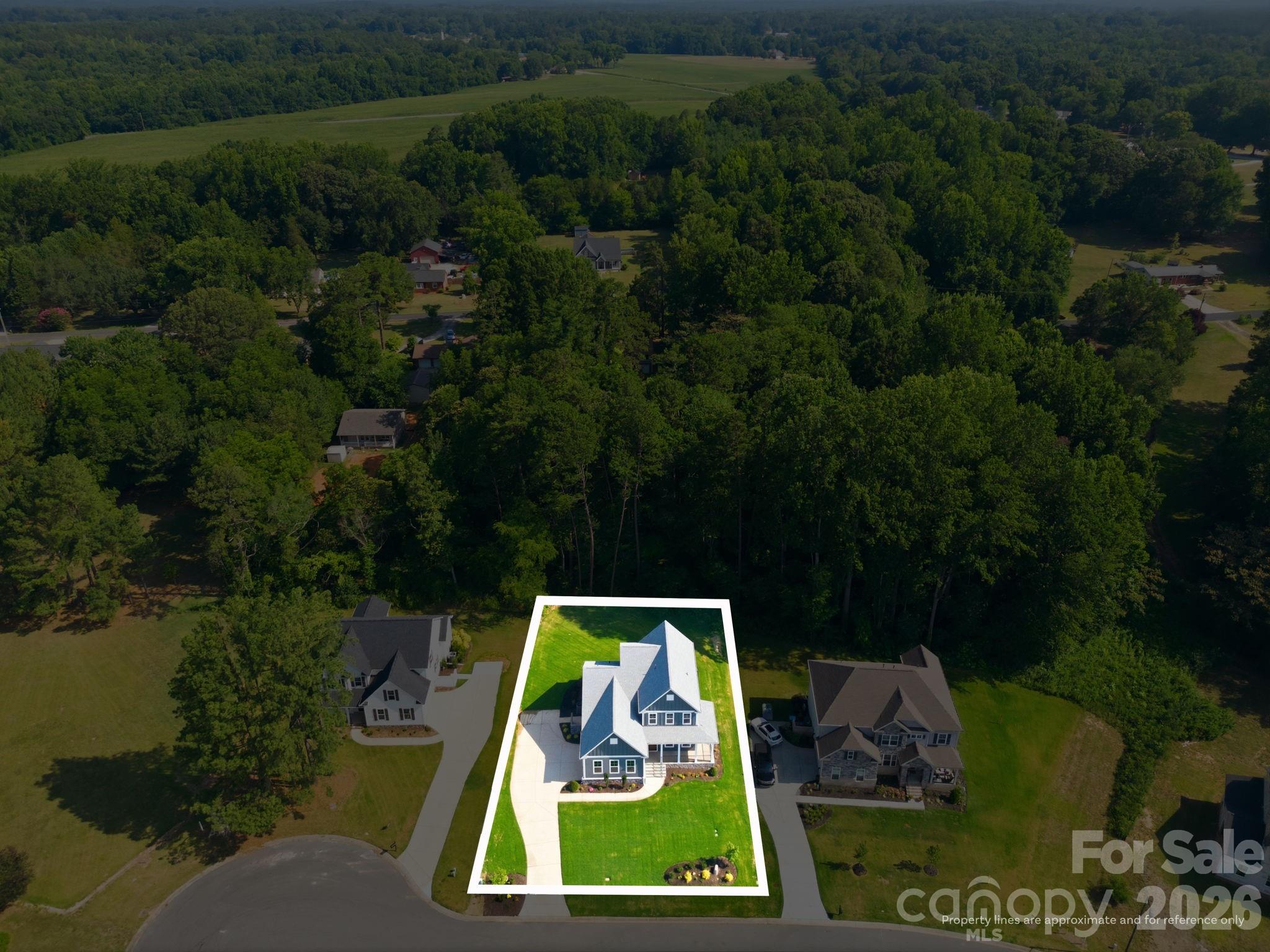 main property photo 40