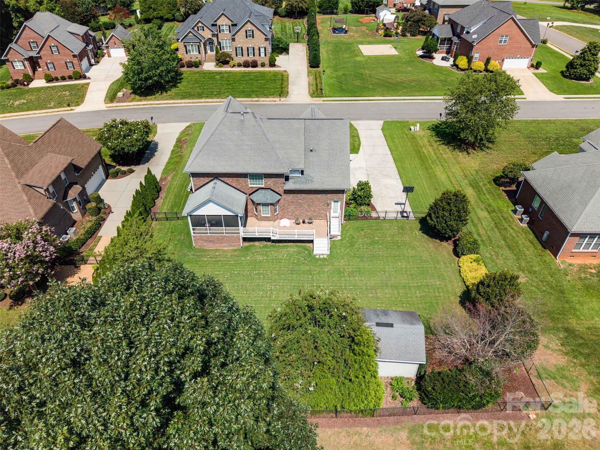 main property photo 35