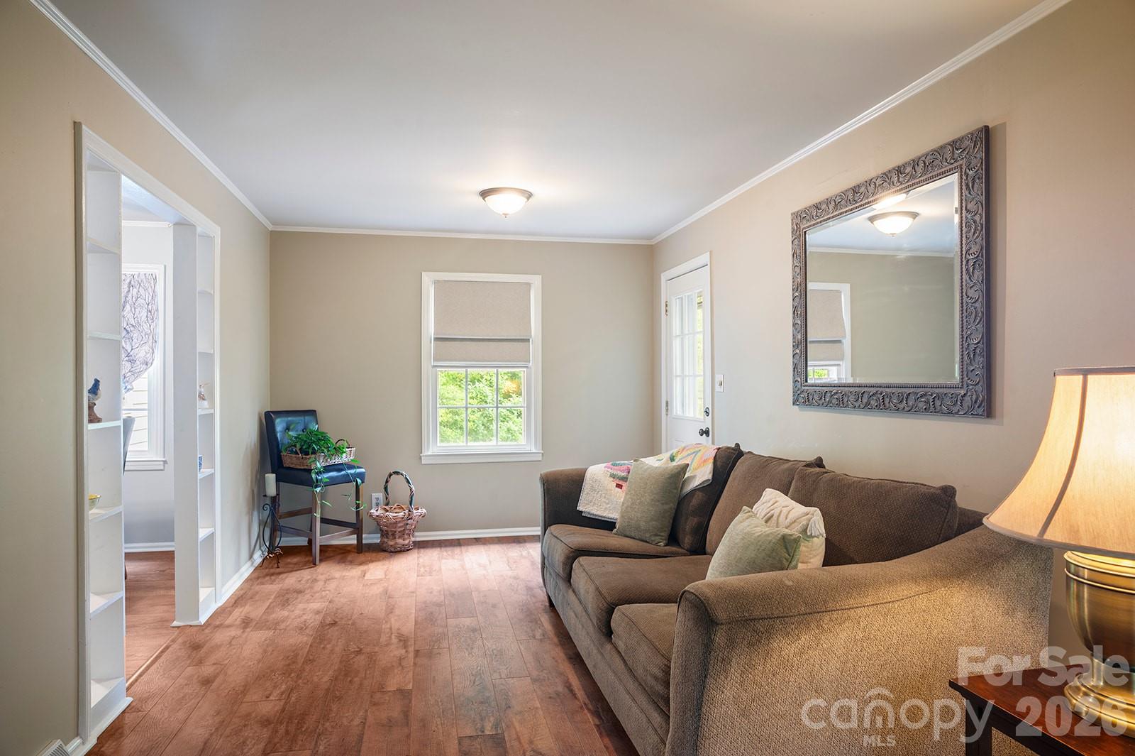 main property photo 18