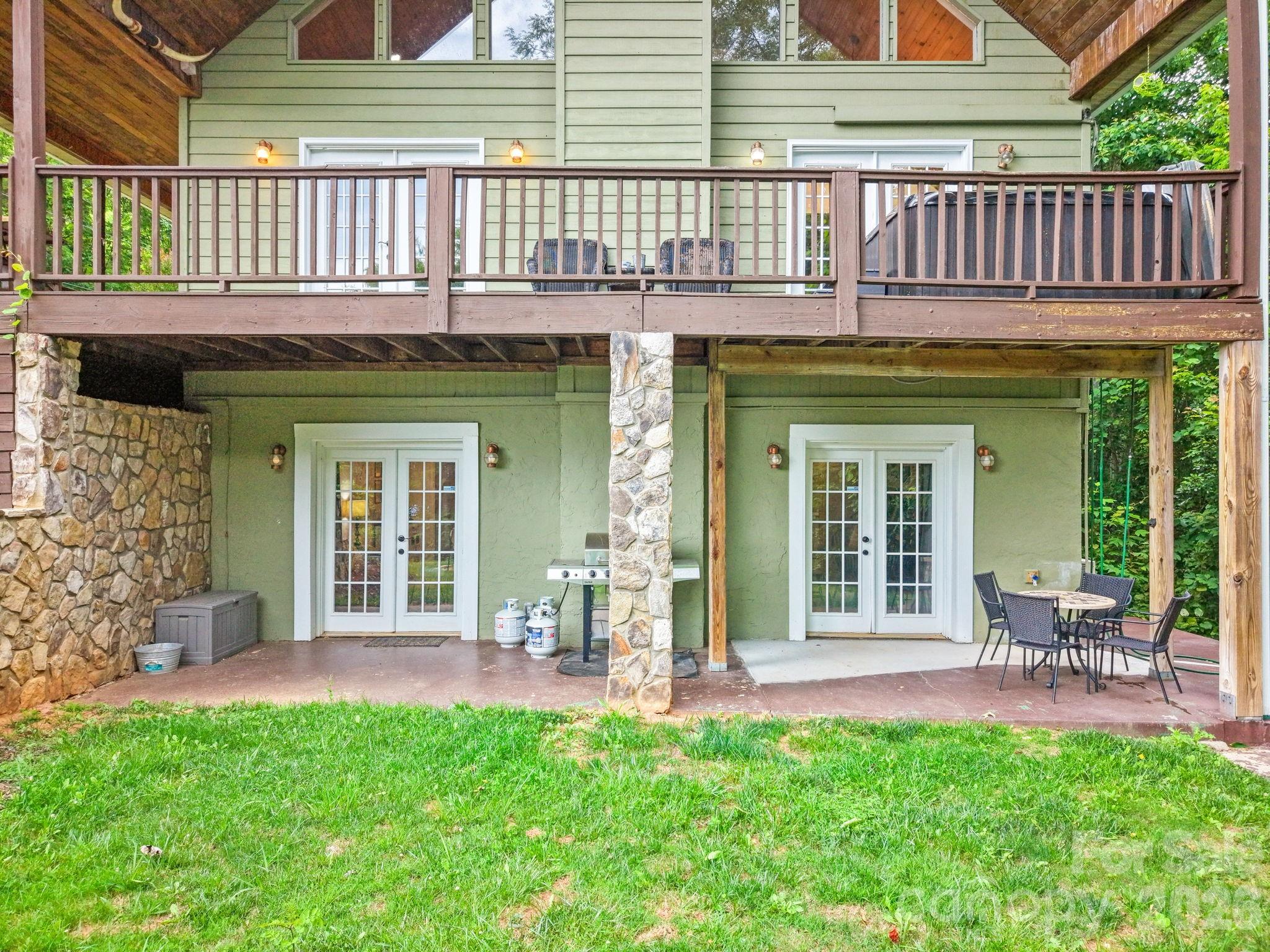 main property photo 45