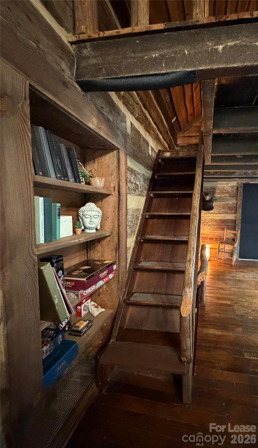 main property photo 24