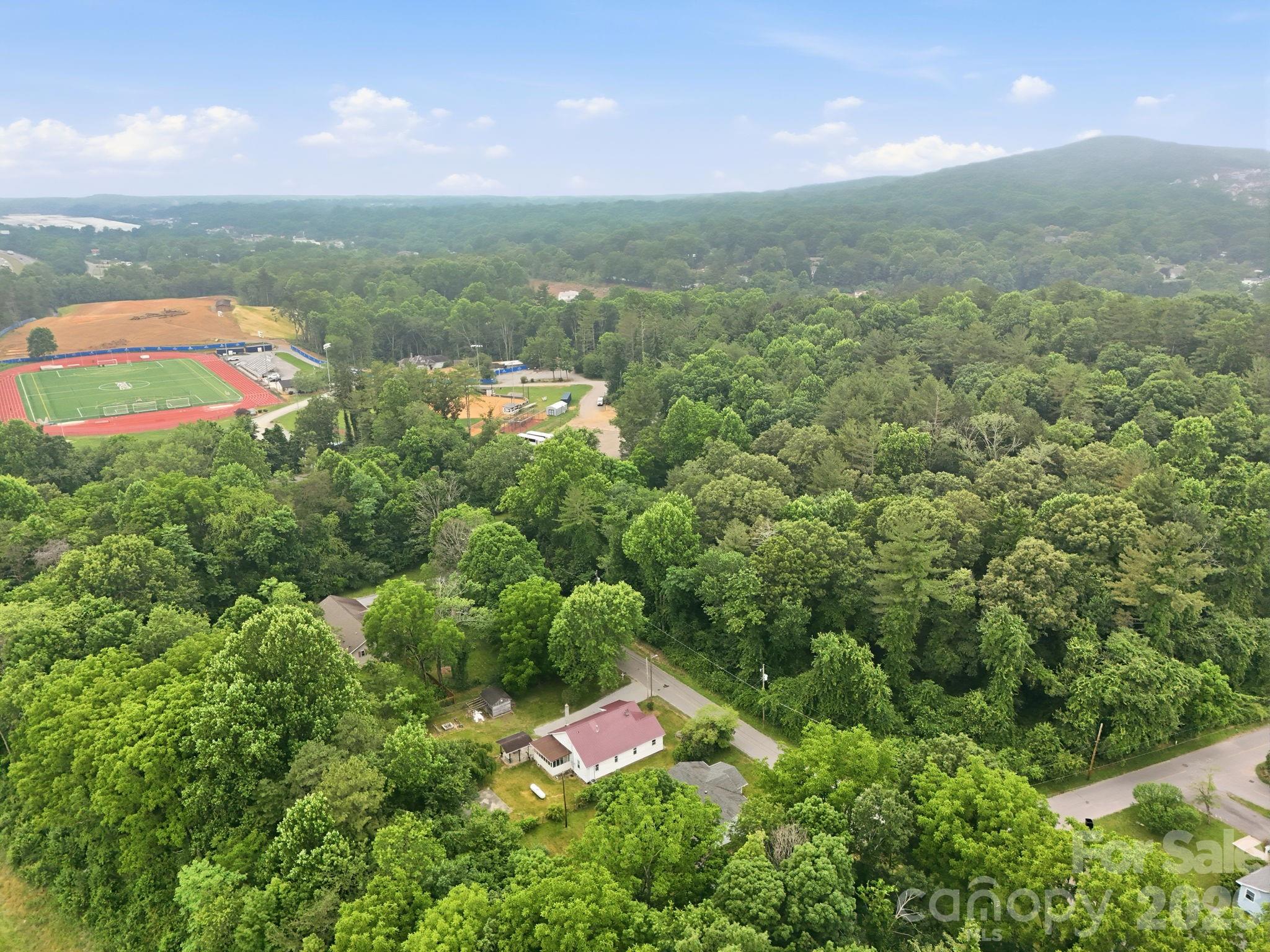 main property photo 34