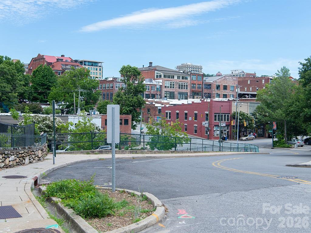main property photo 21