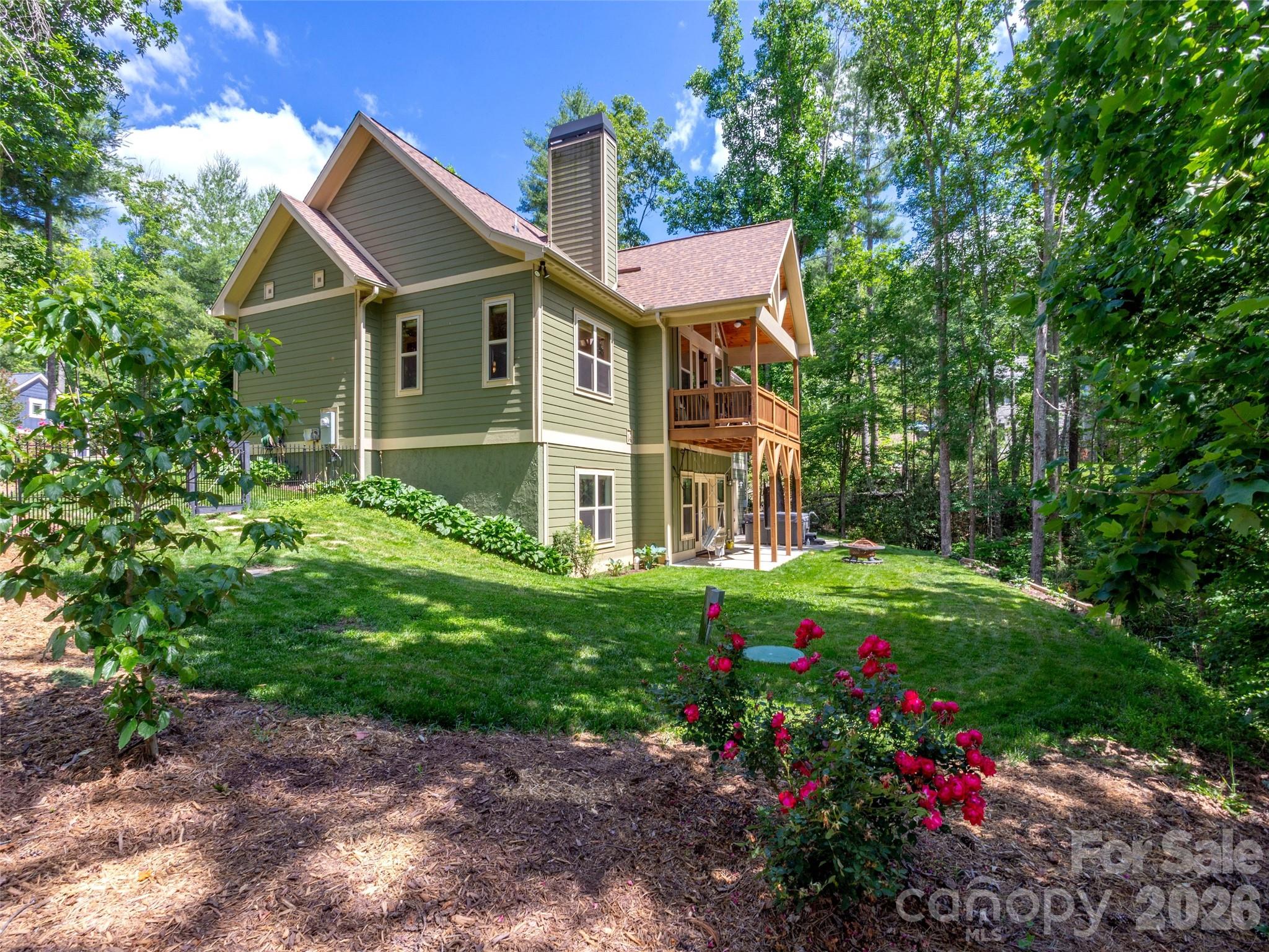 main property photo 40