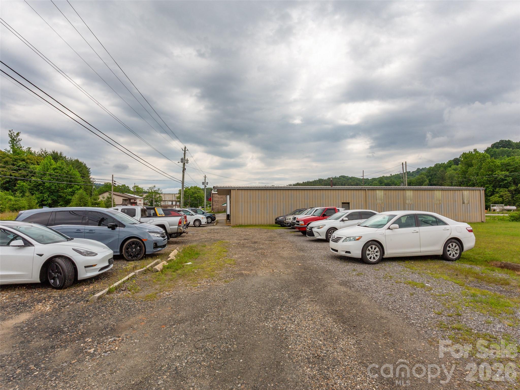 main property photo 18