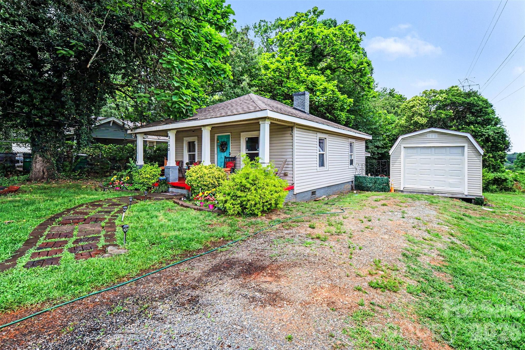 main property photo 16