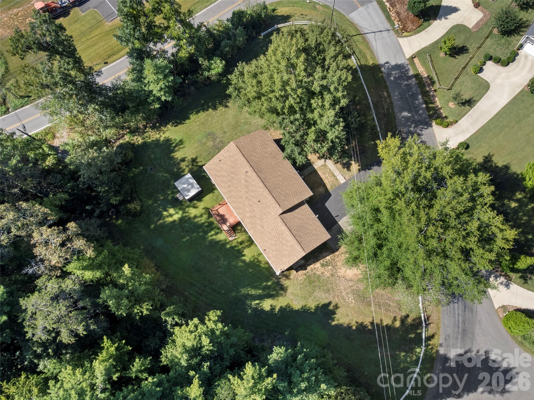 main property photo 41