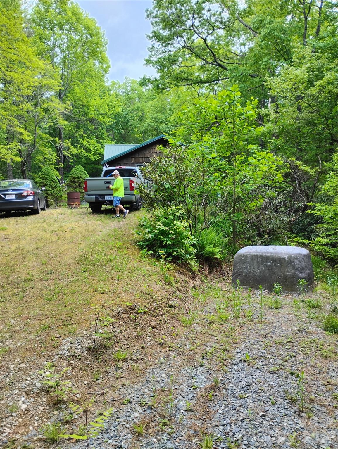 main property photo 34