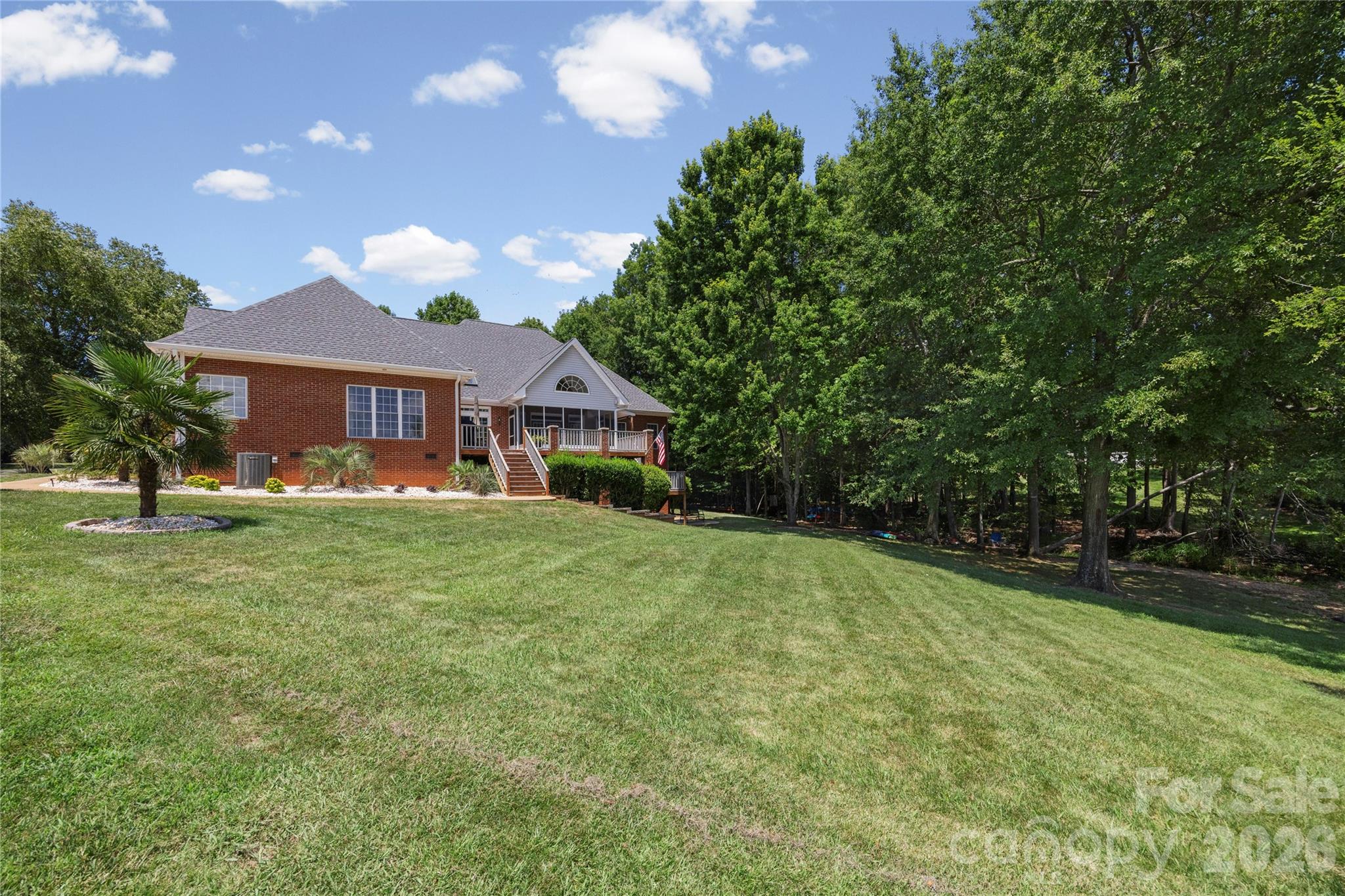 main property photo 36