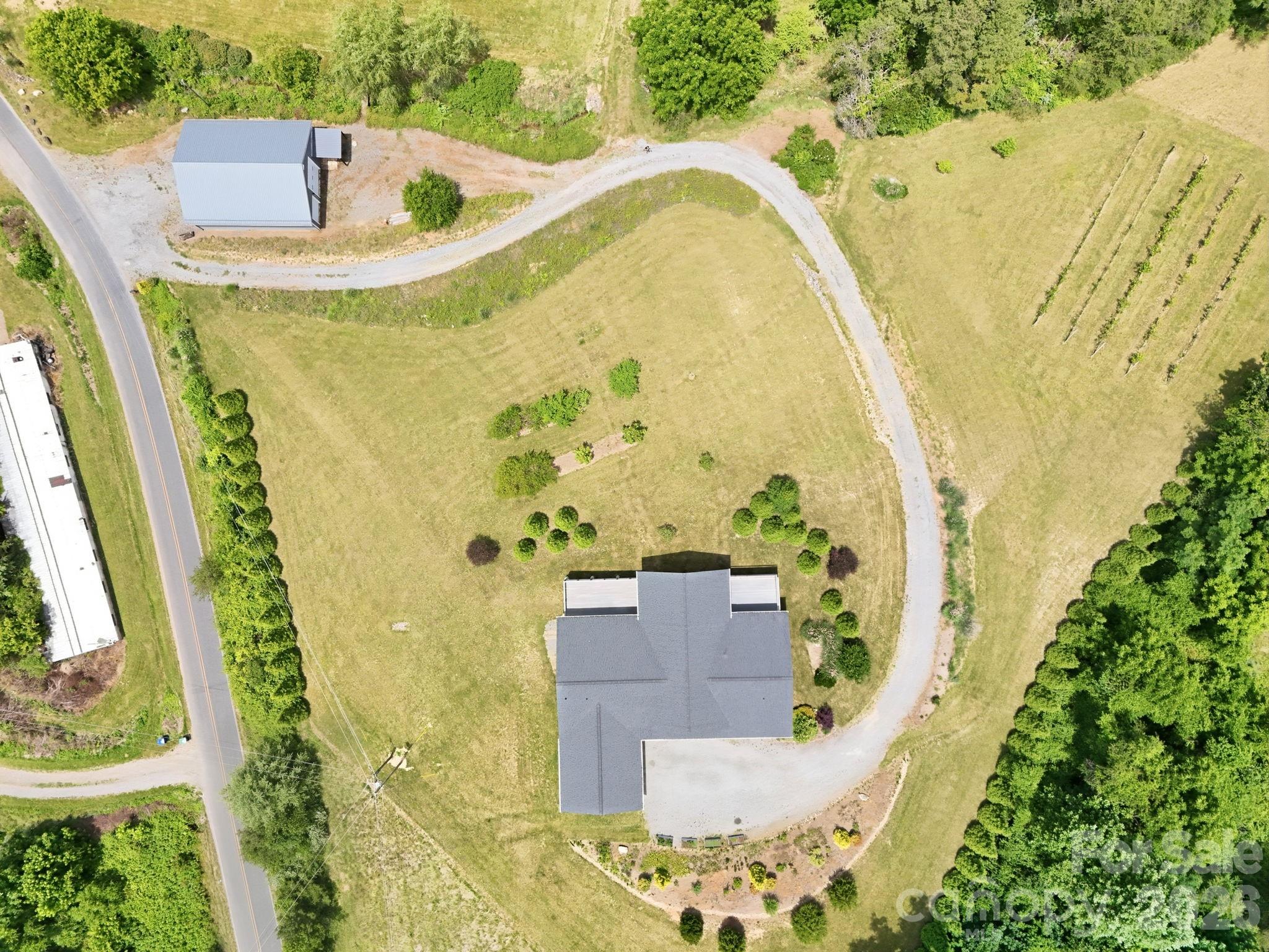main property photo 45