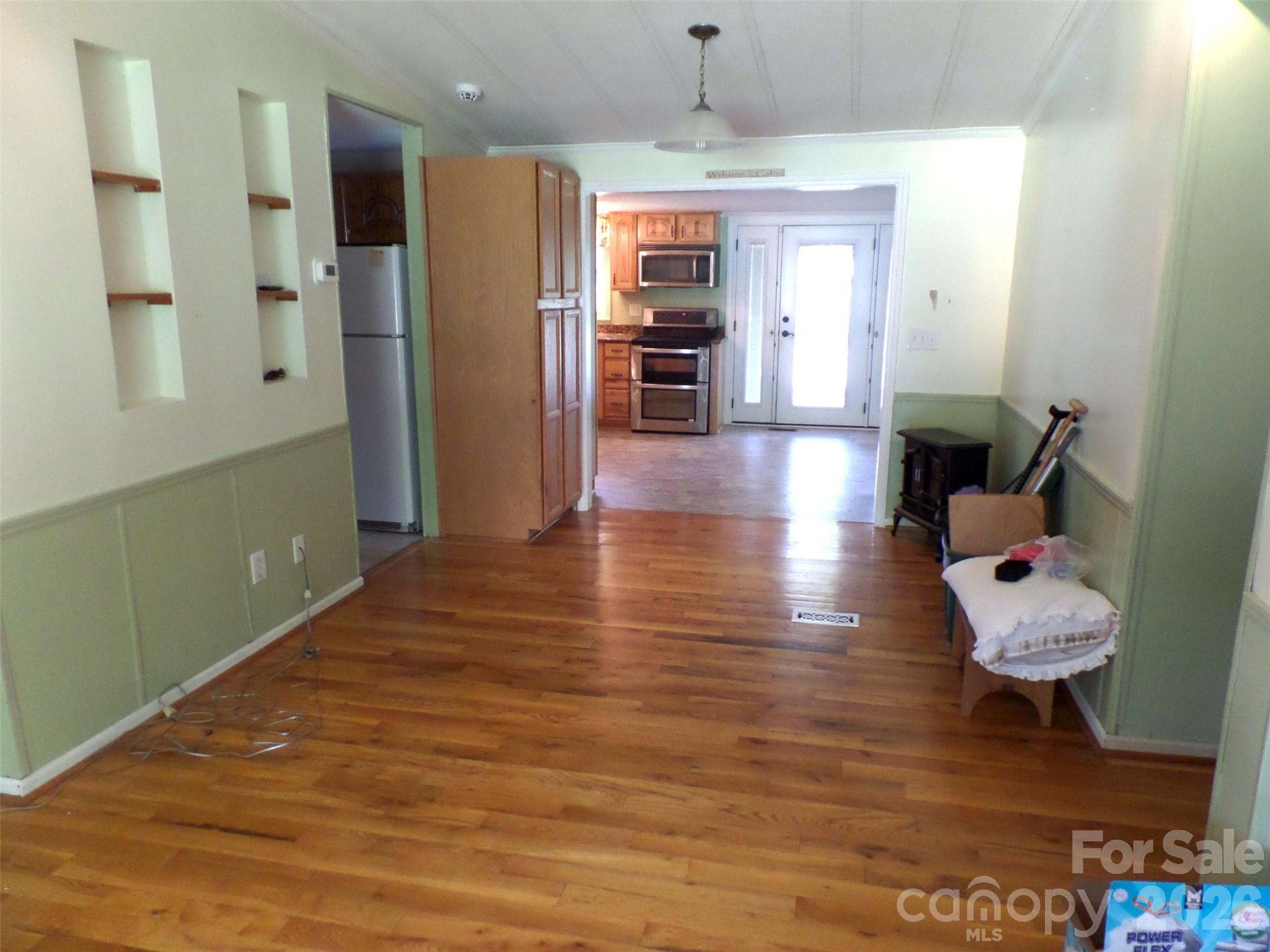 main property photo 8