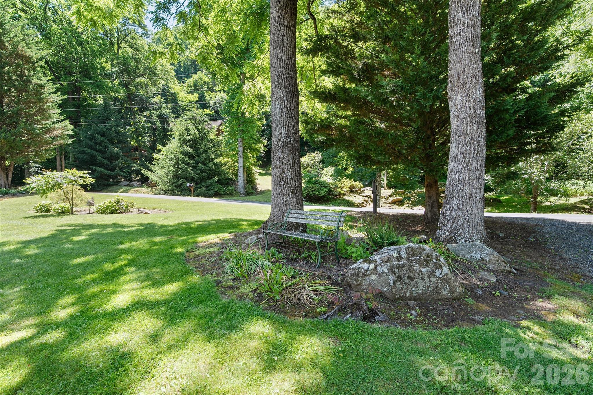 main property photo 33