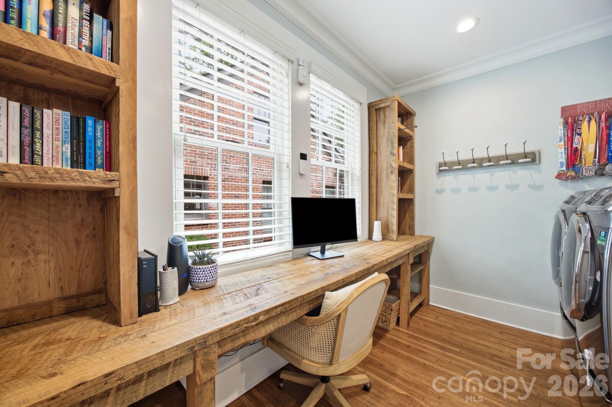 main property photo 17