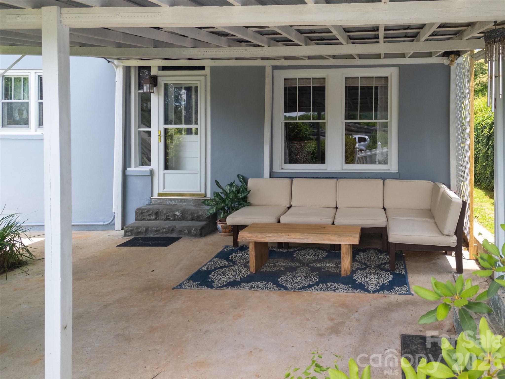 main property photo 36