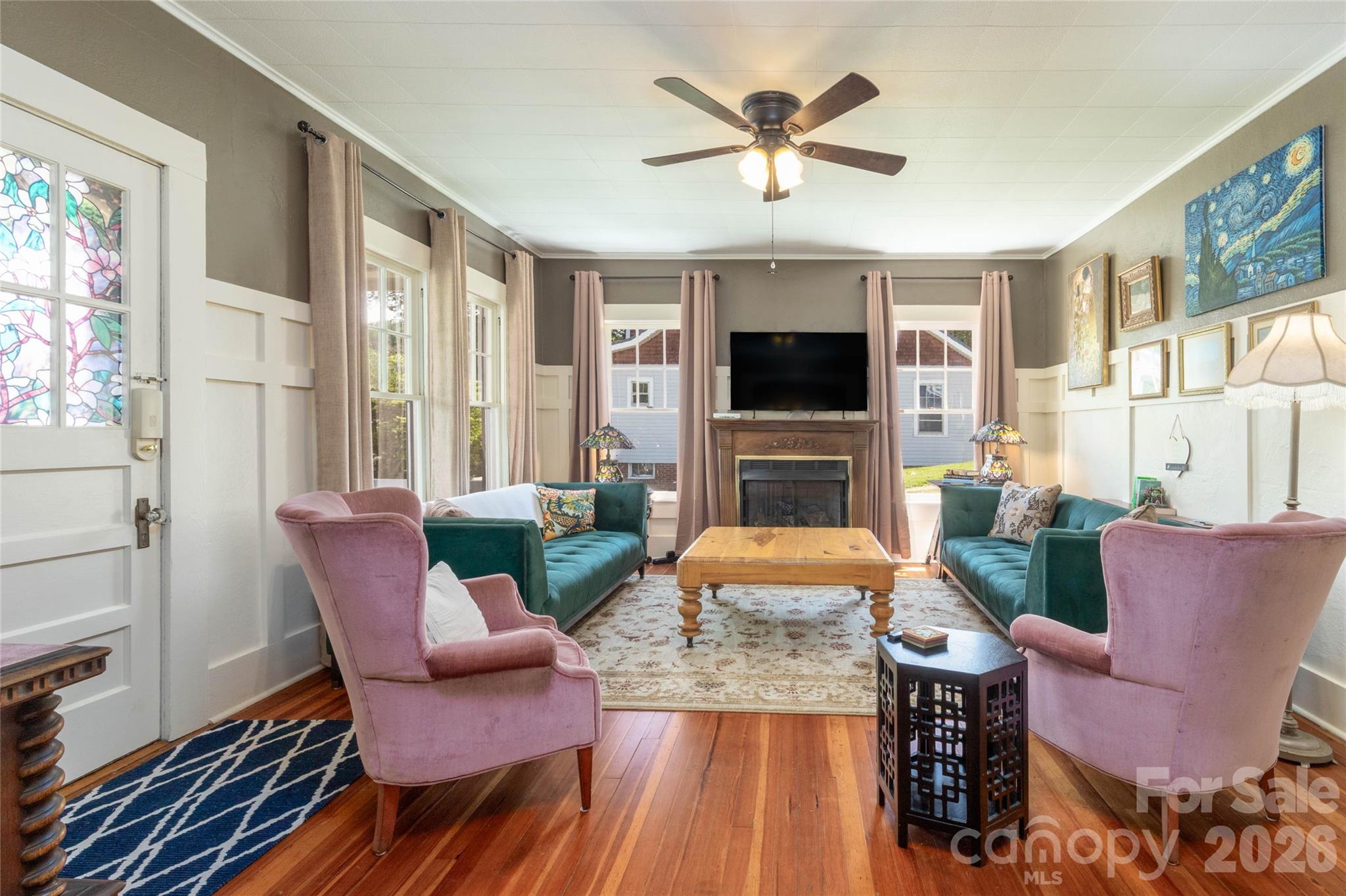 main property photo 8