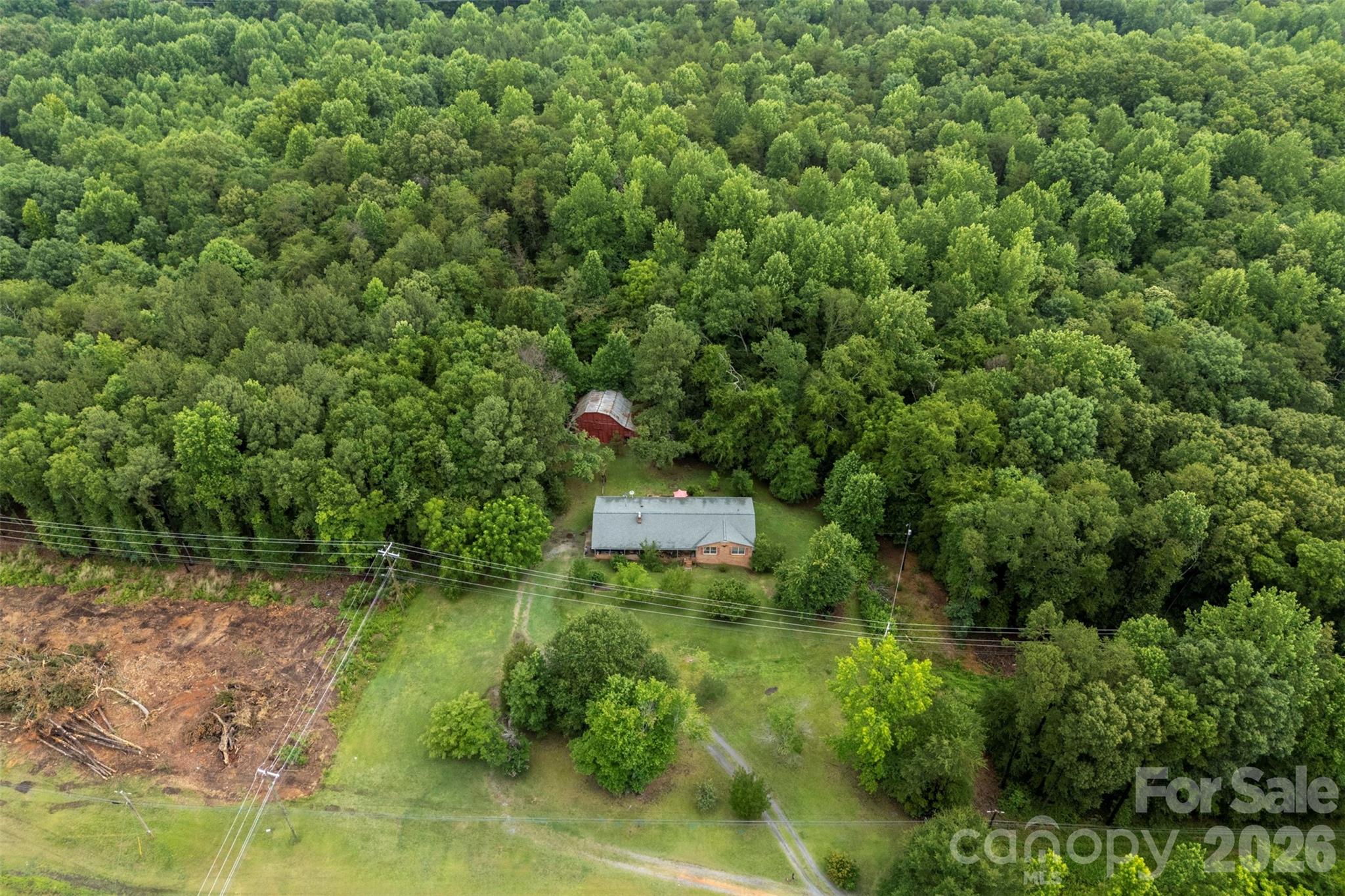main property photo 27