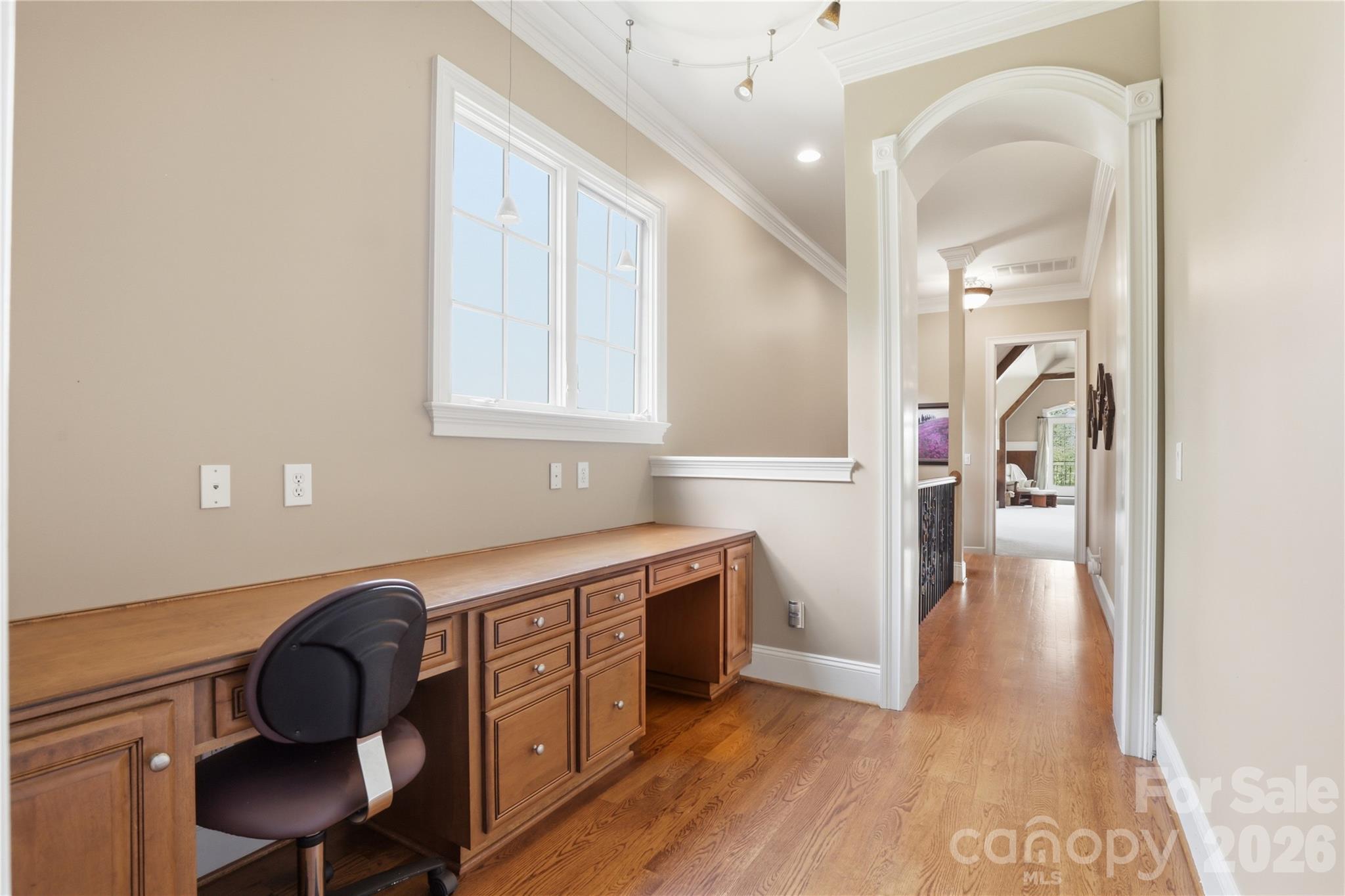 main property photo 37