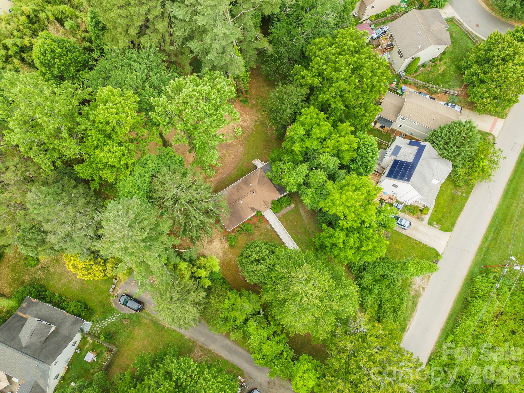 main property photo 25