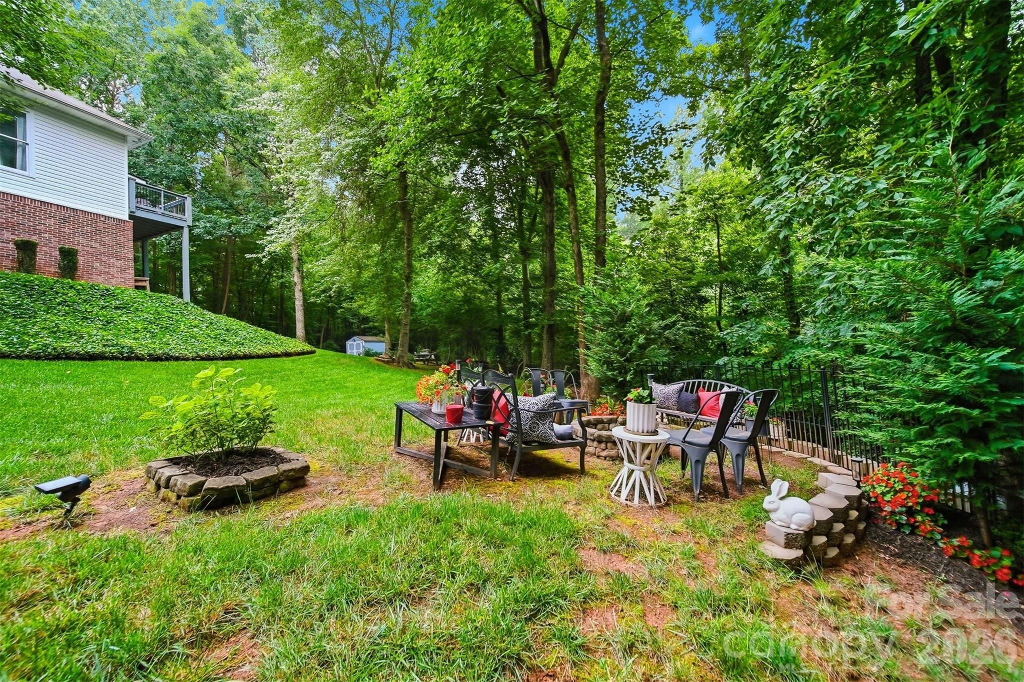 main property photo 42