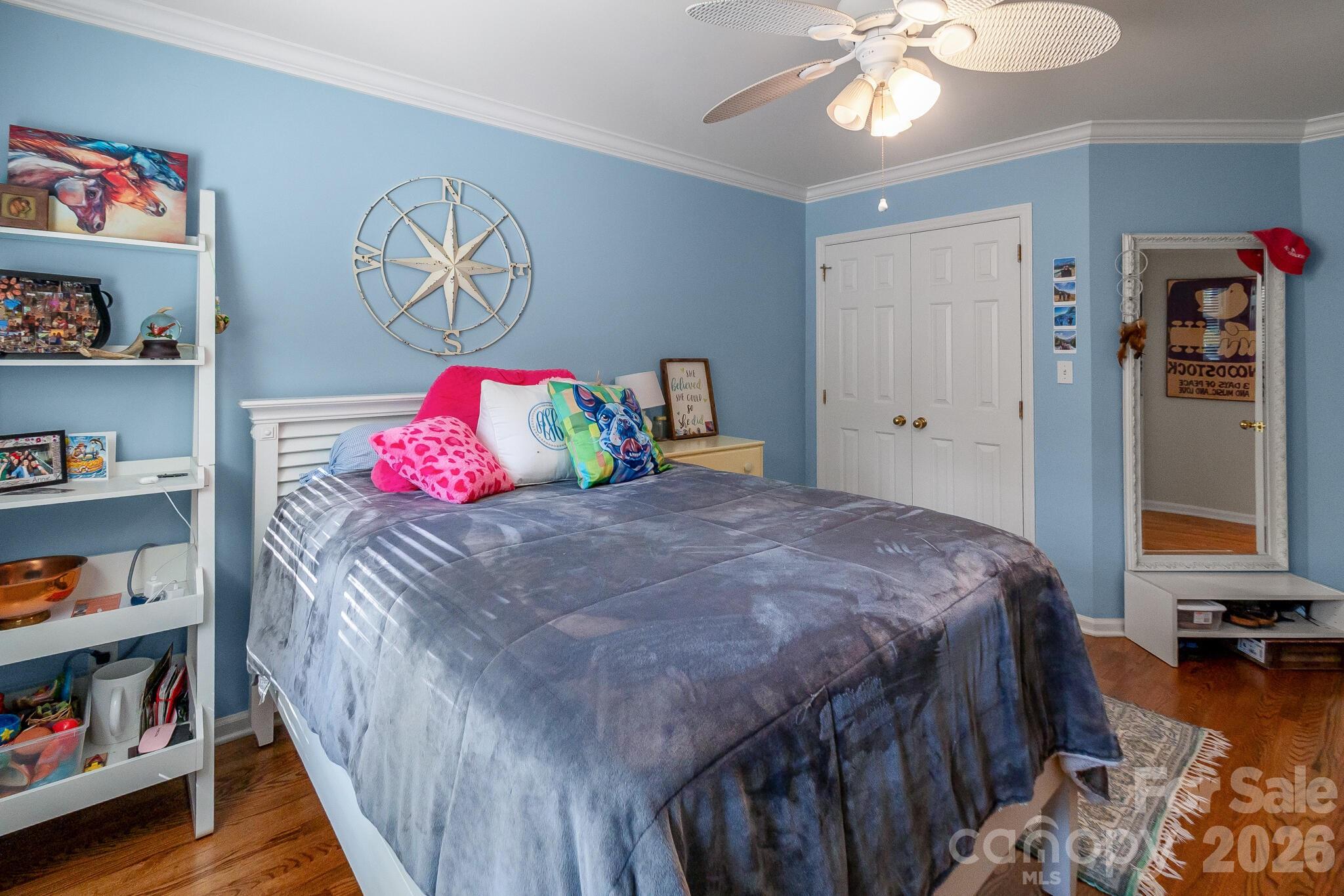 main property photo 23