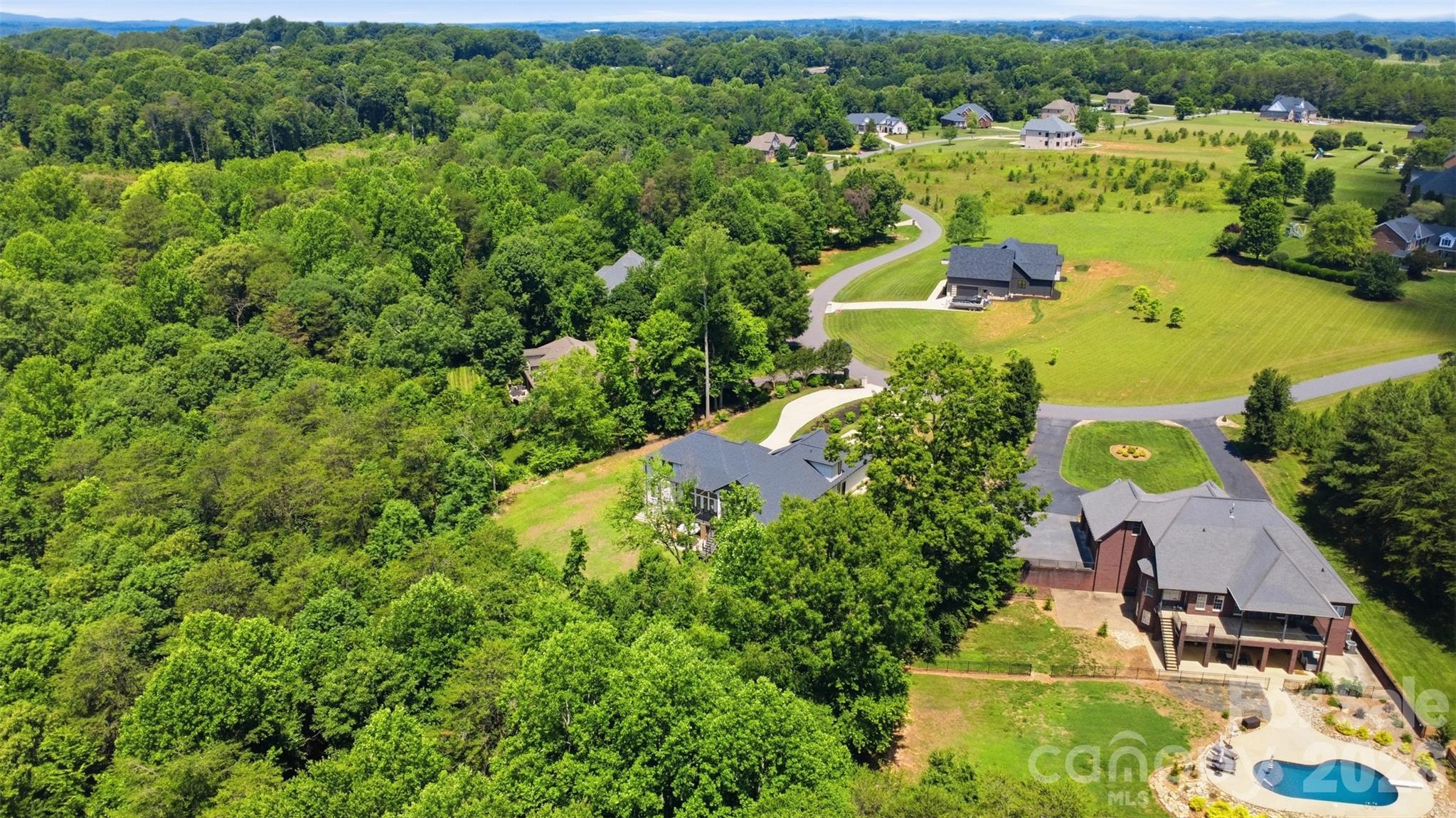 main property photo 45