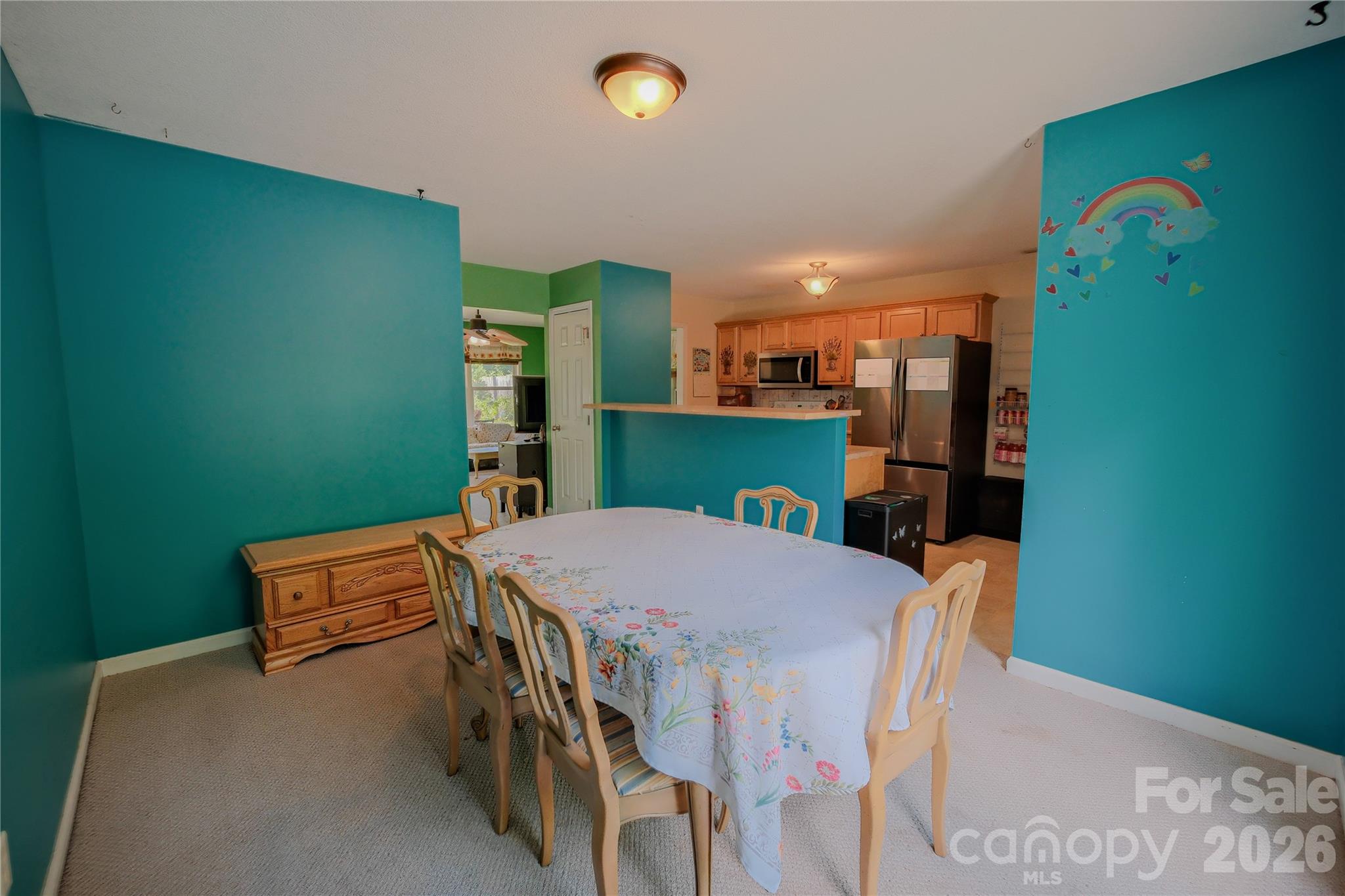 main property photo 9