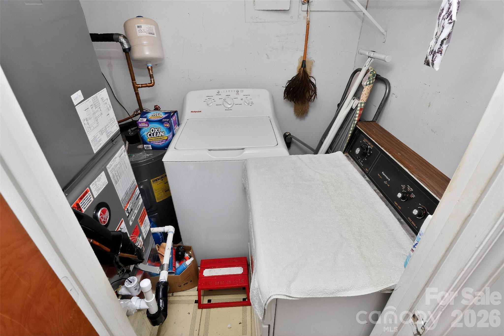 main property photo 12