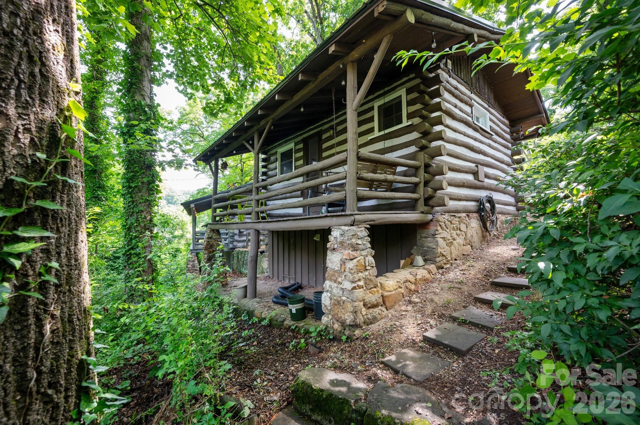 main property photo 30
