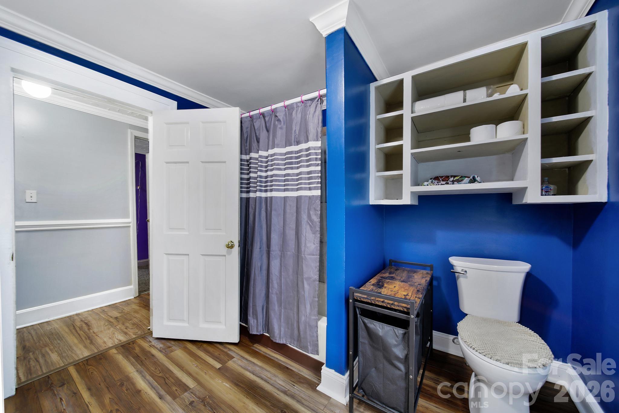 main property photo 7