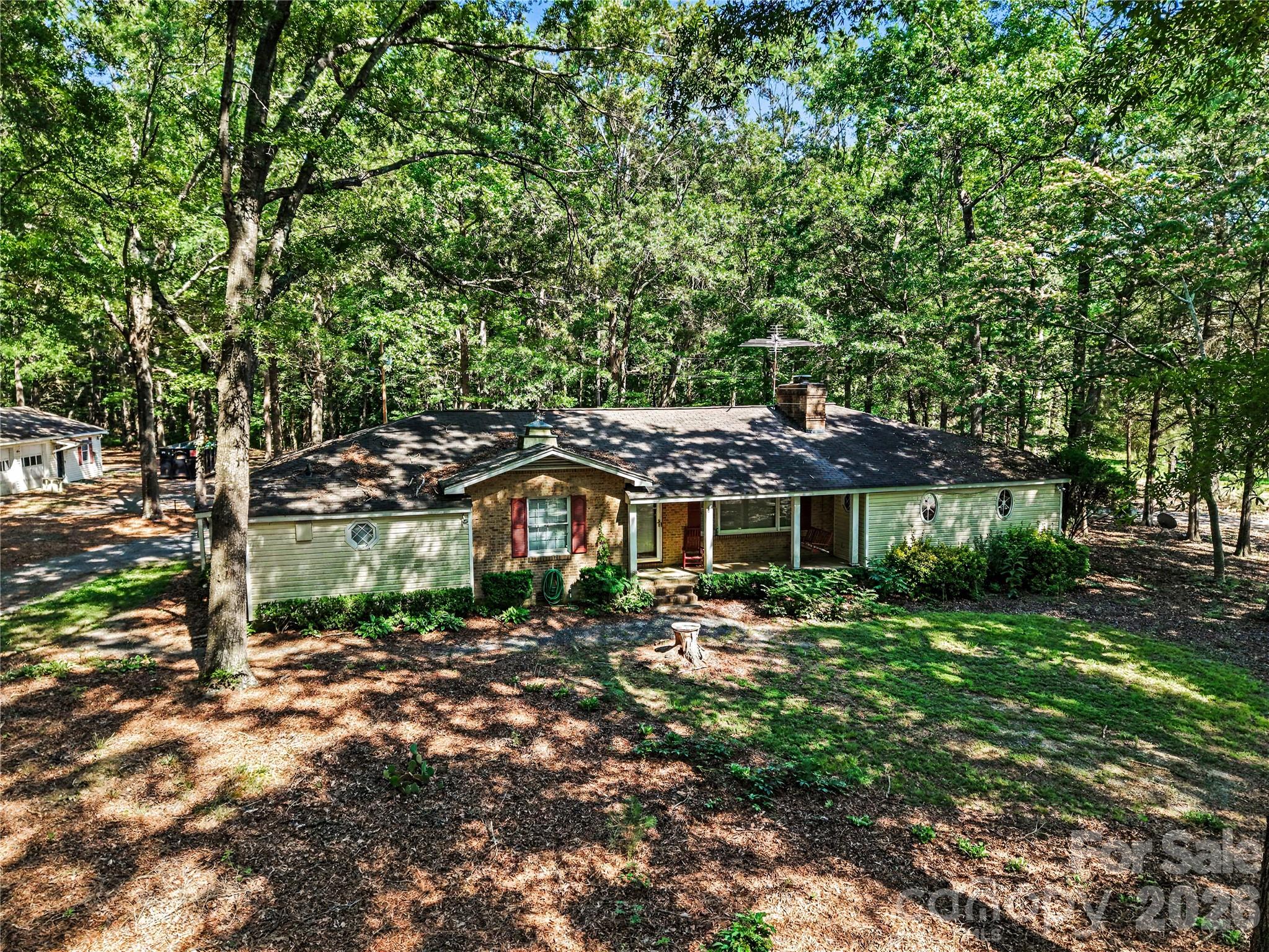 main property photo 32