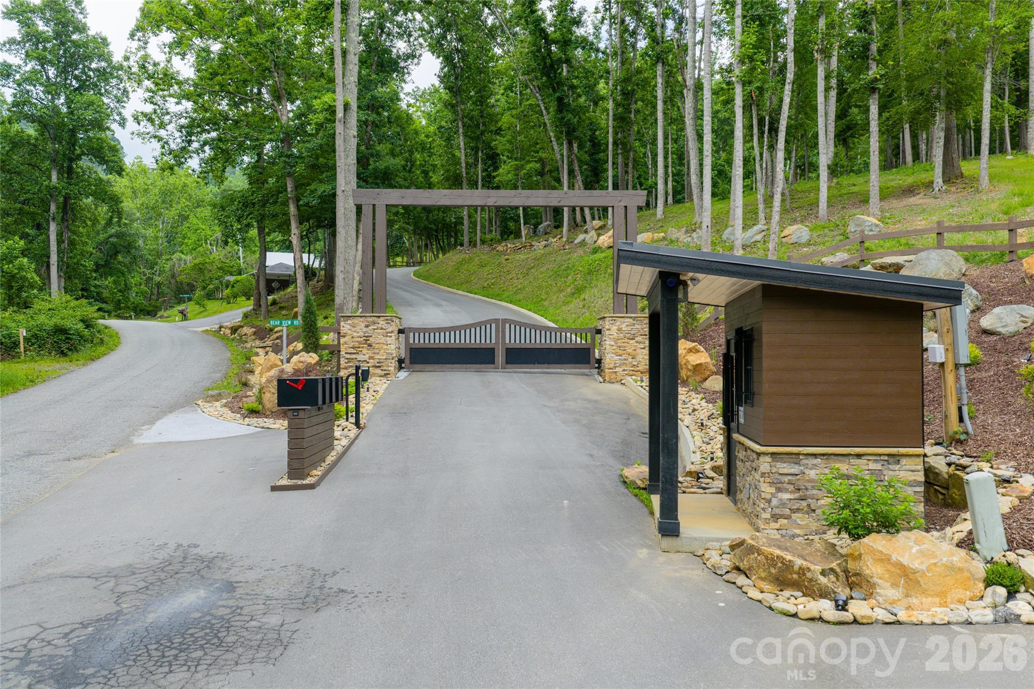 main property photo 46