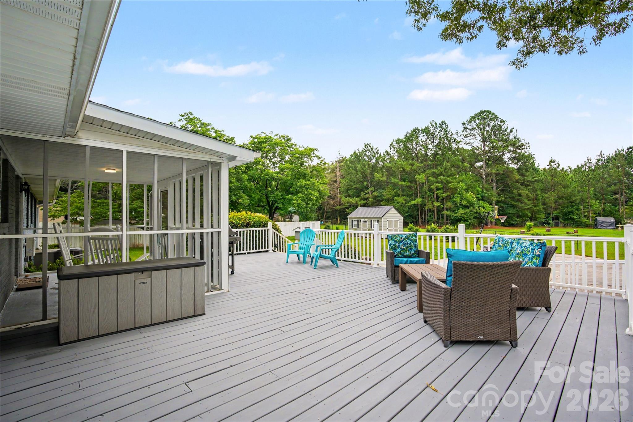 main property photo 22