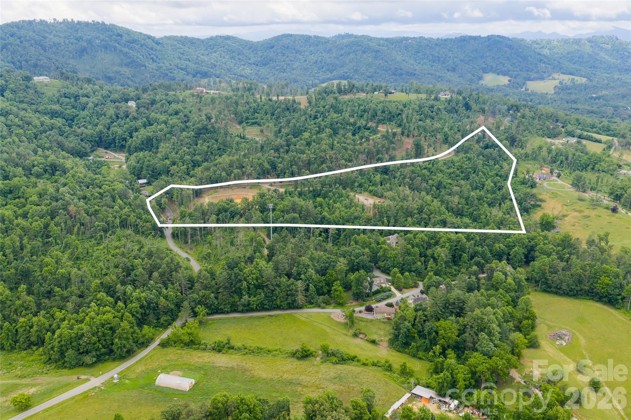 main property photo 40