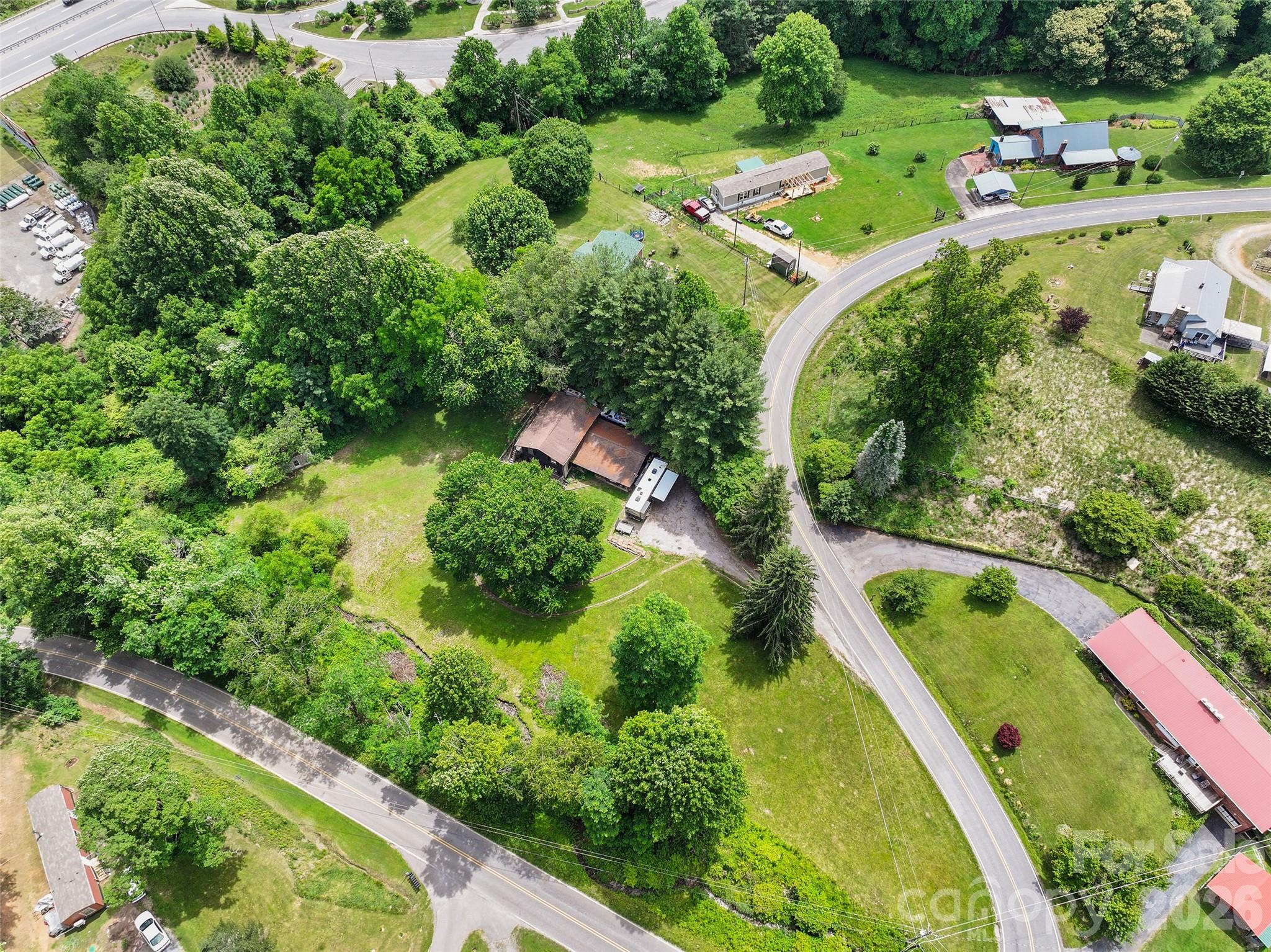 main property photo 21