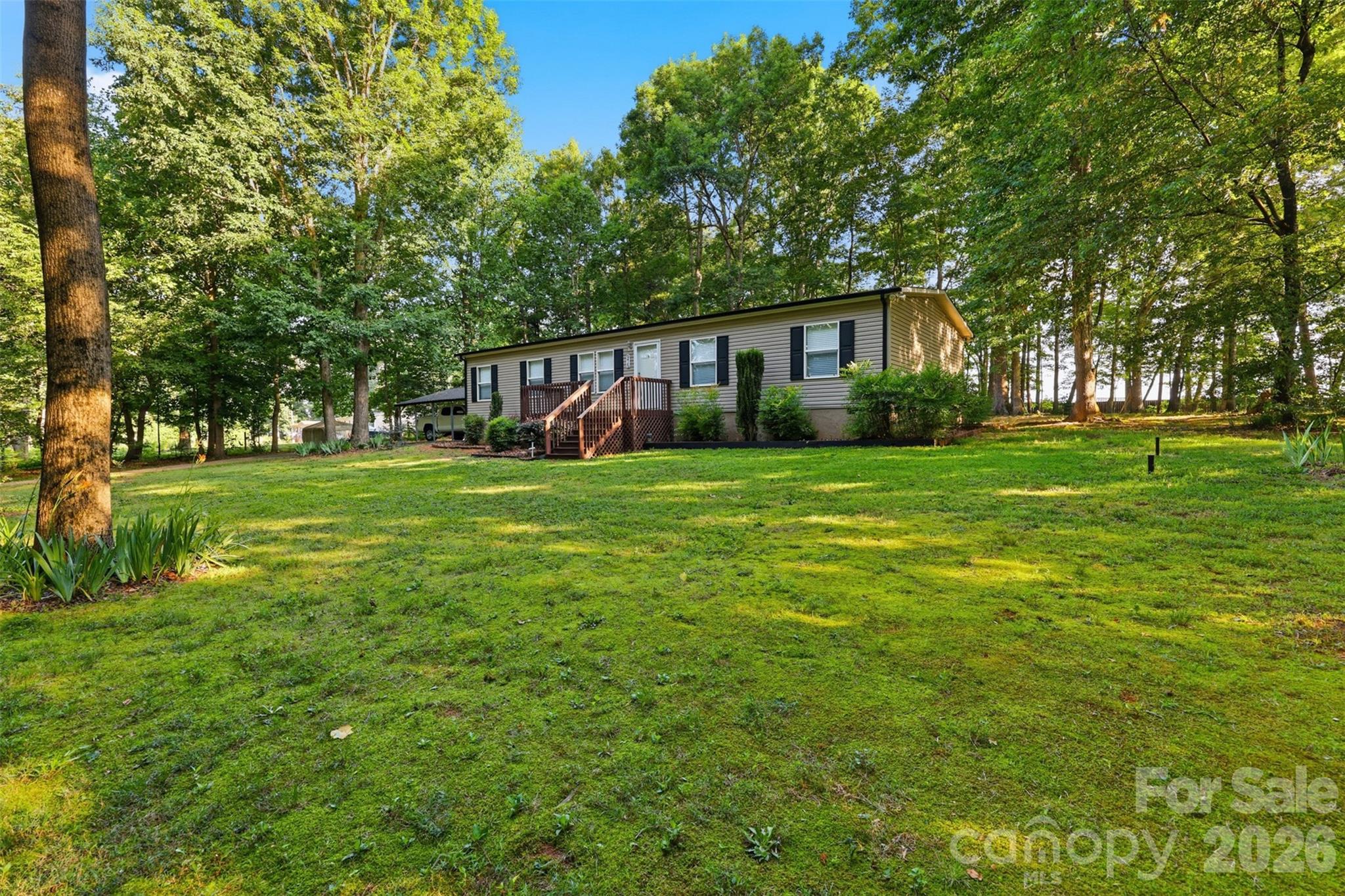 main property photo 7