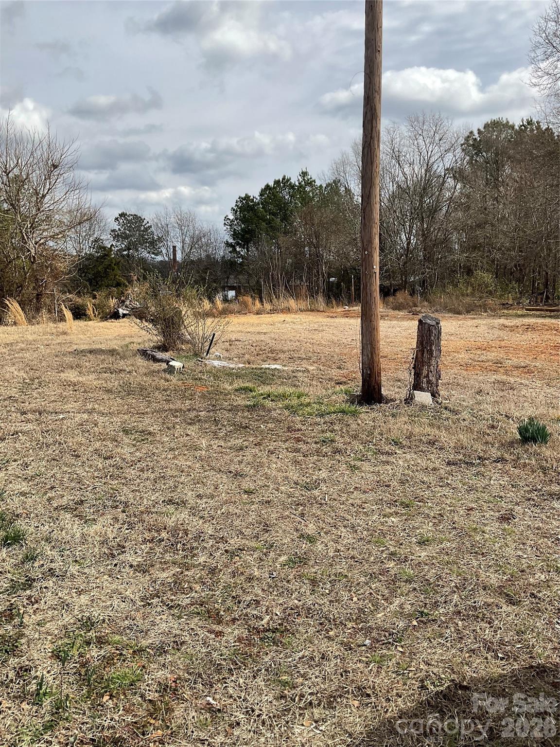 main property photo 11