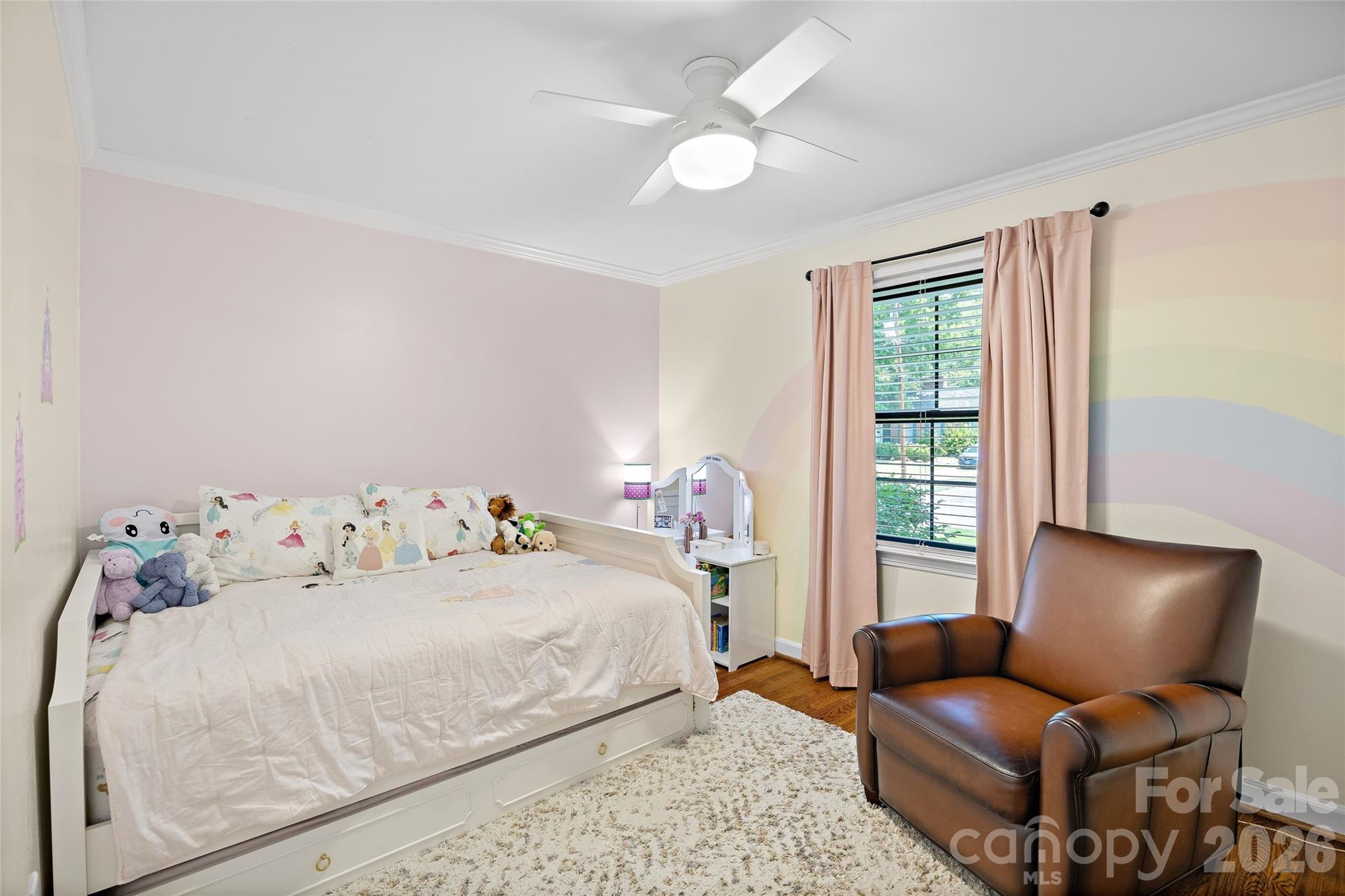 main property photo 18