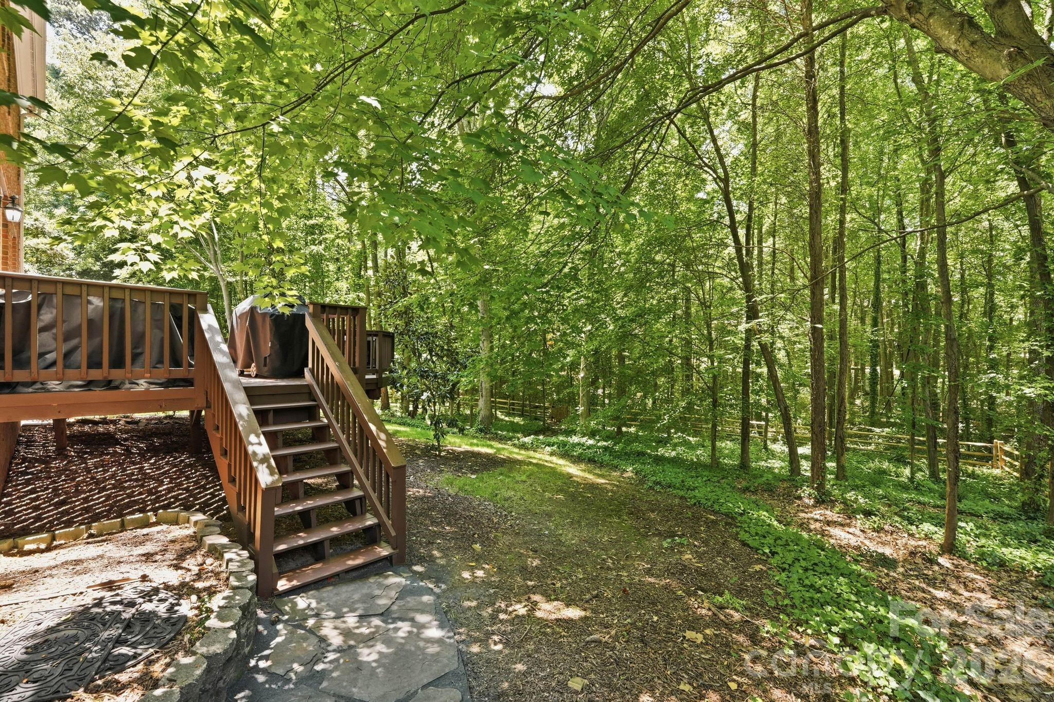 main property photo 31