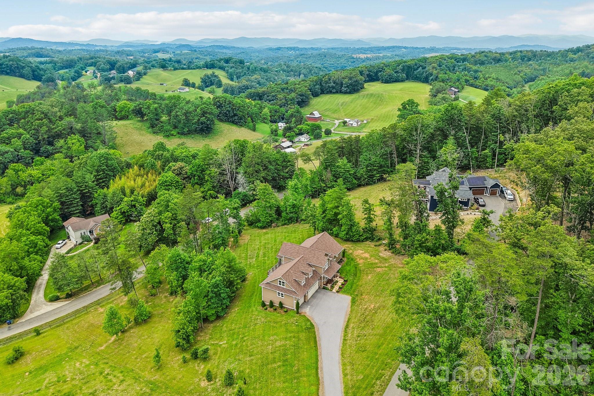 main property photo 45
