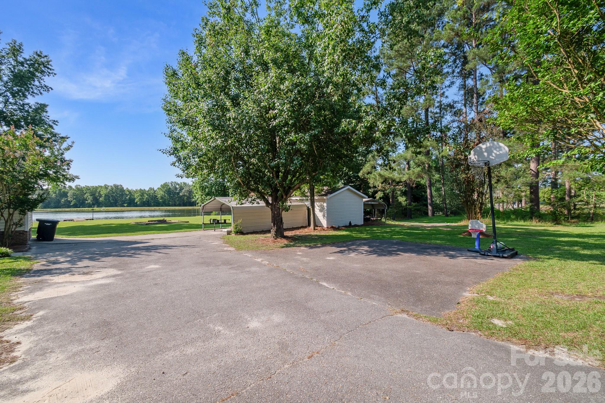 main property photo 35