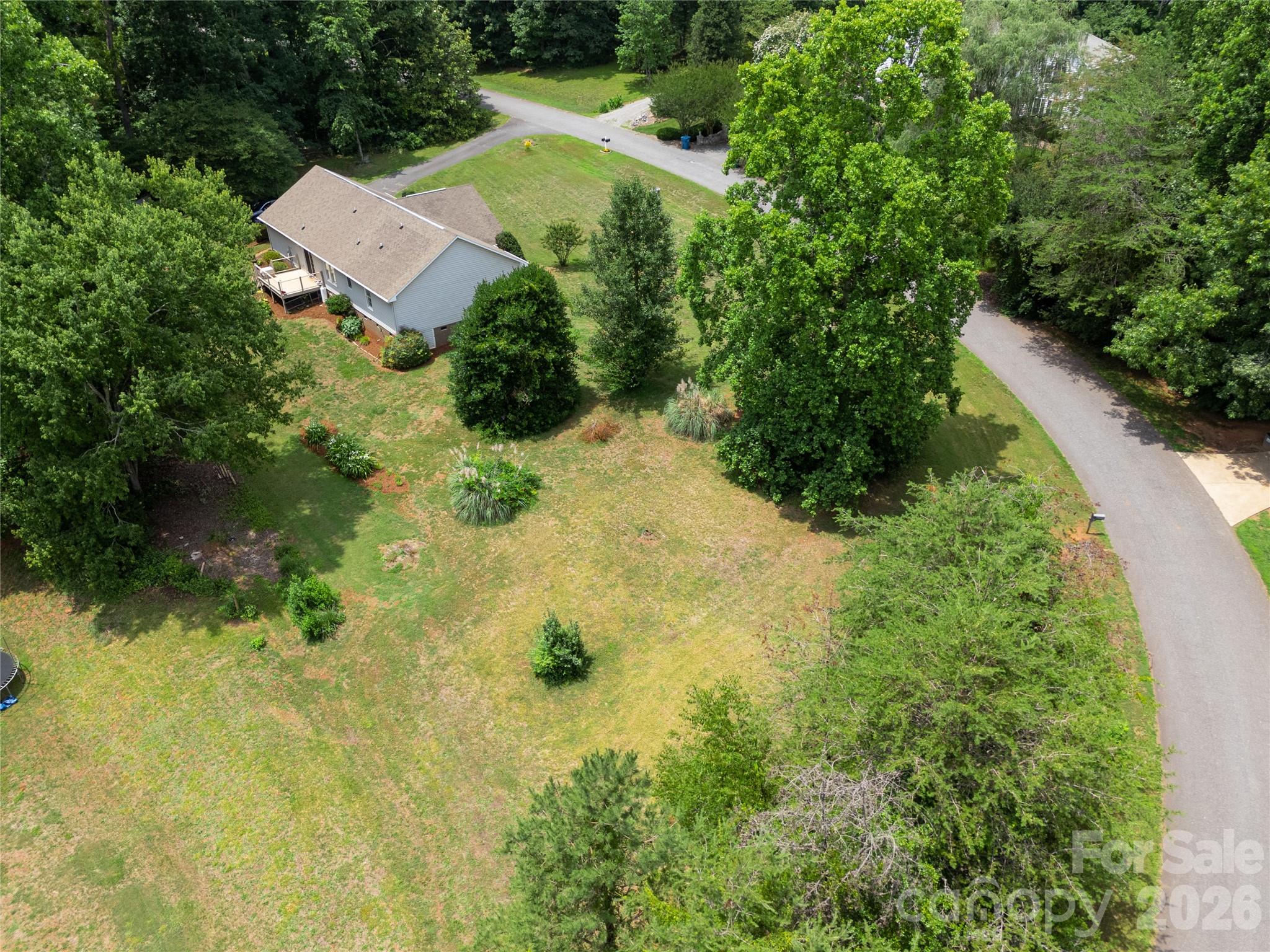 main property photo 36