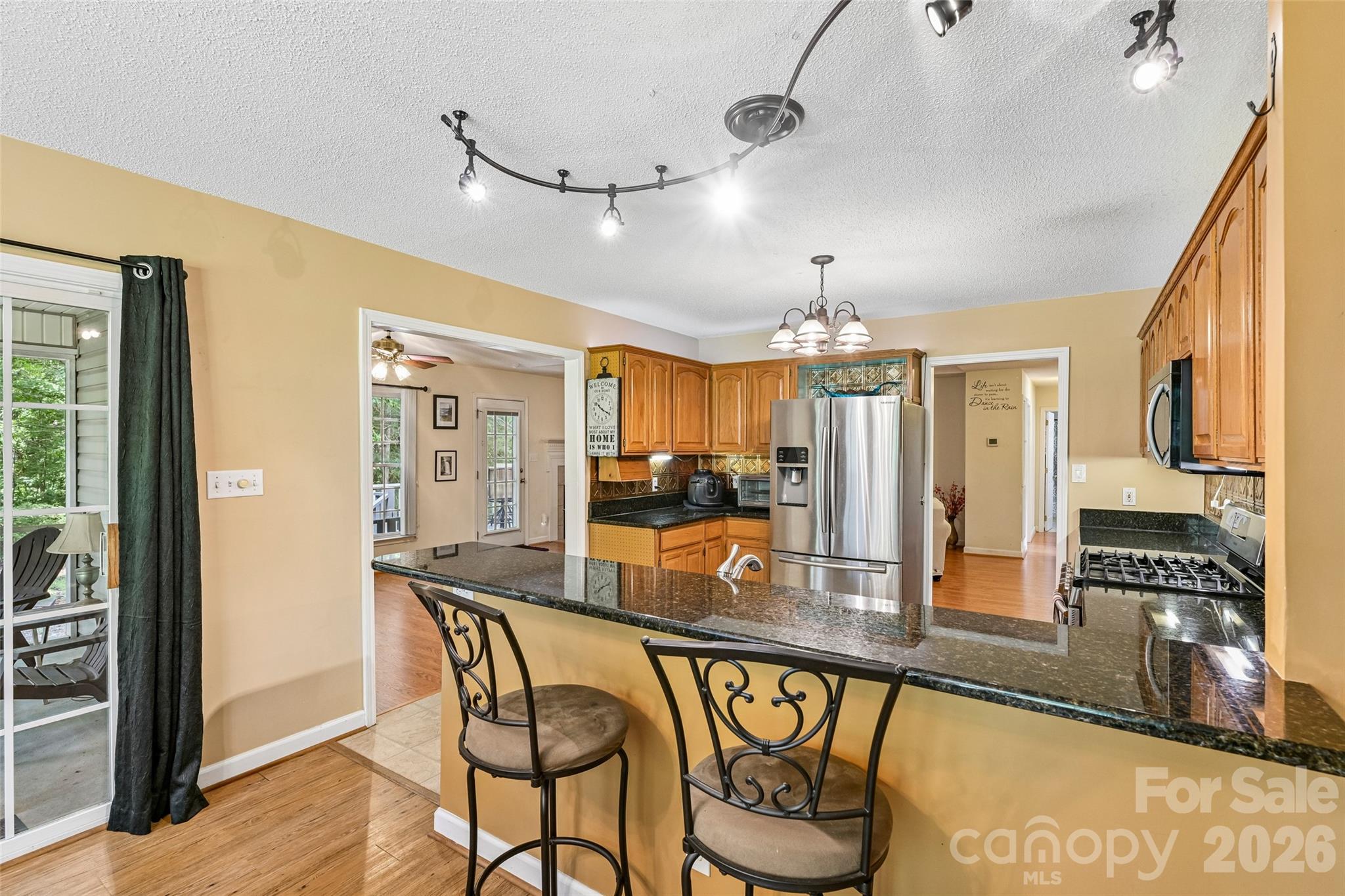 main property photo 17