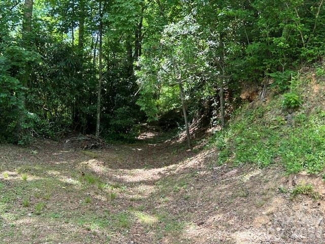 main property photo 16