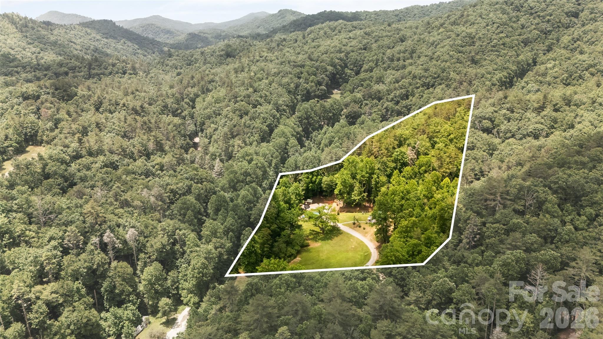 main property photo 32