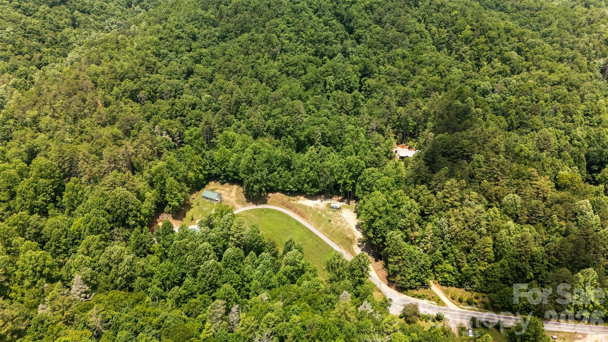 main property photo 34
