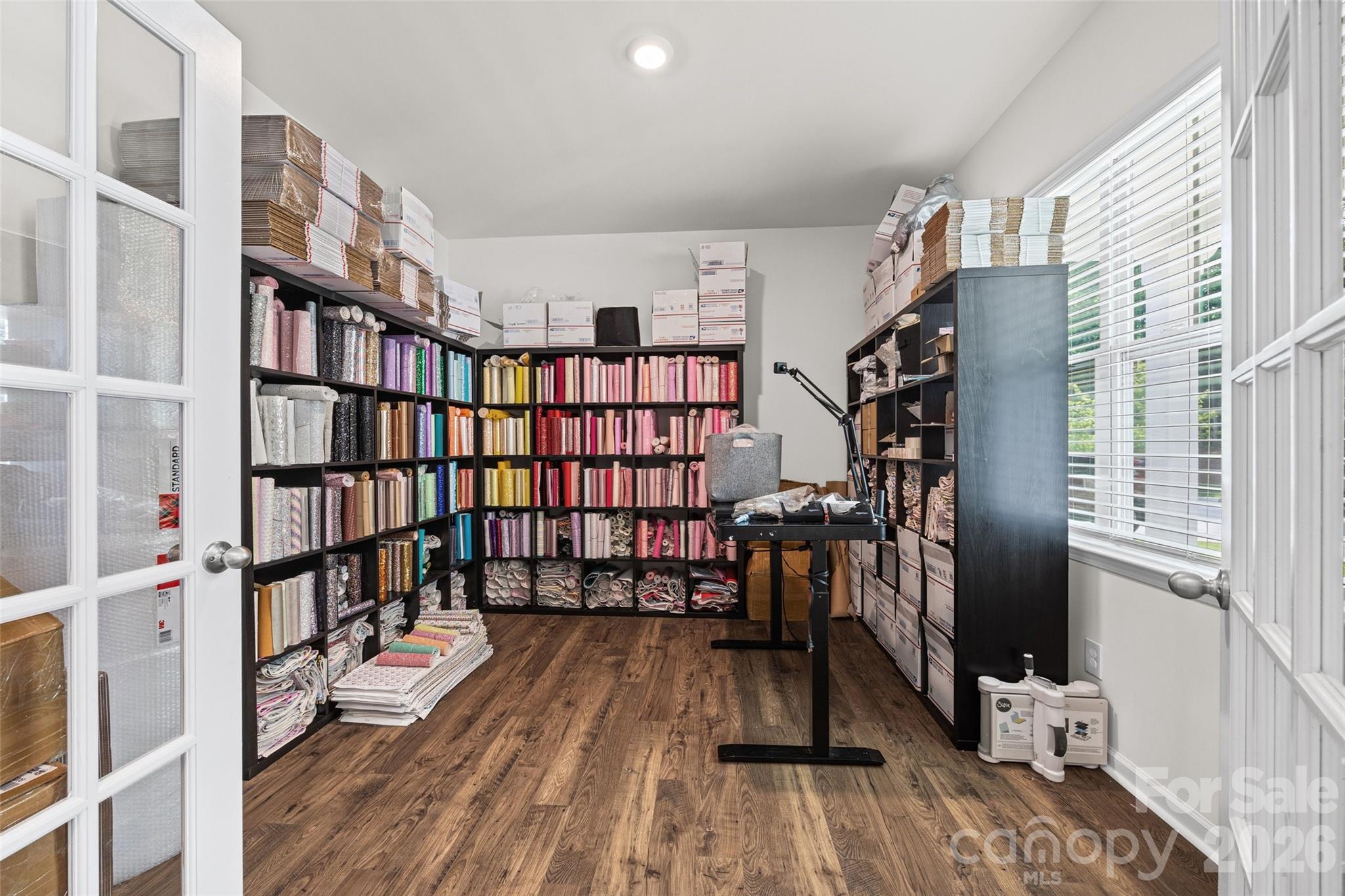 main property photo 5