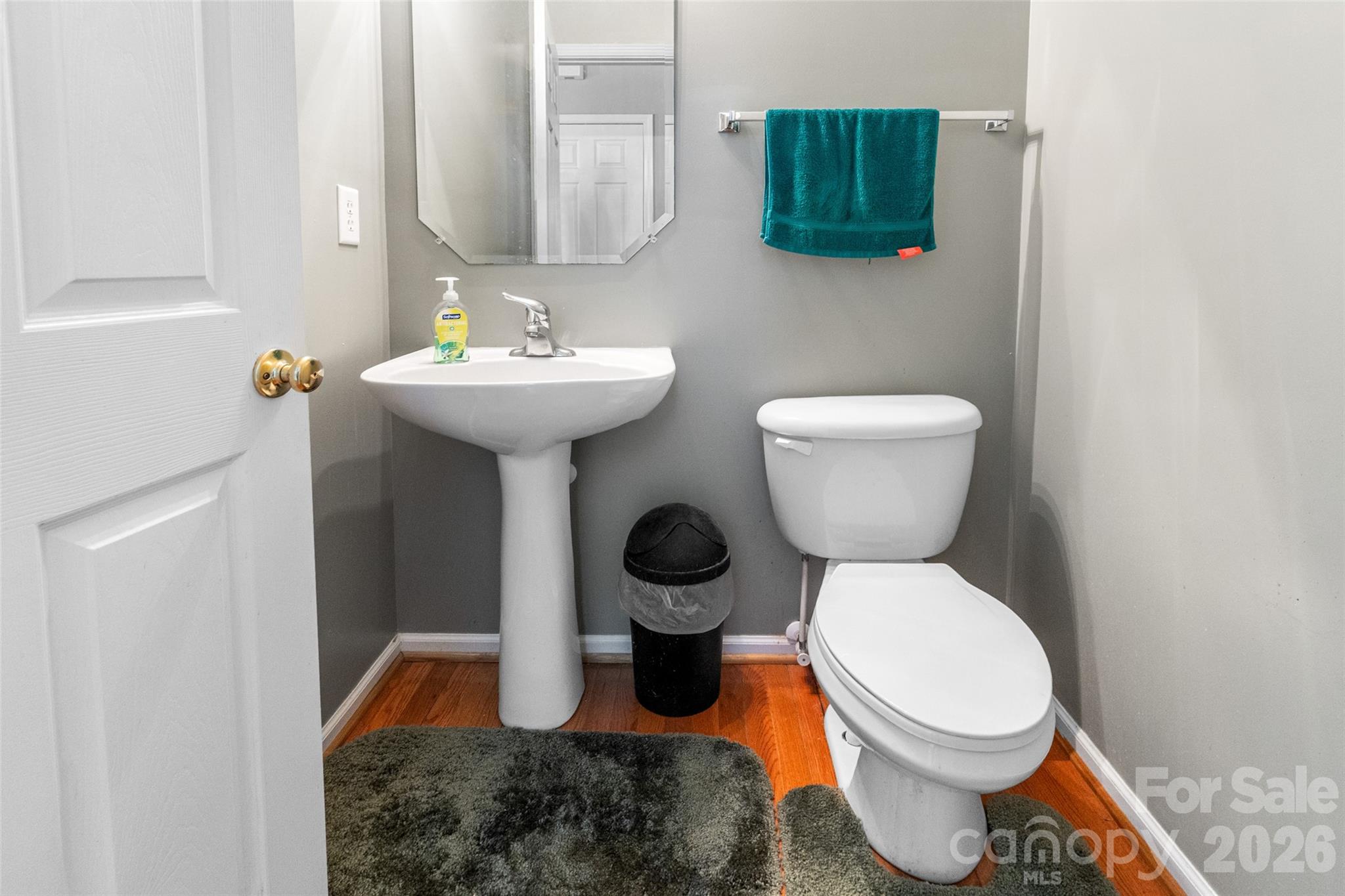 main property photo 14
