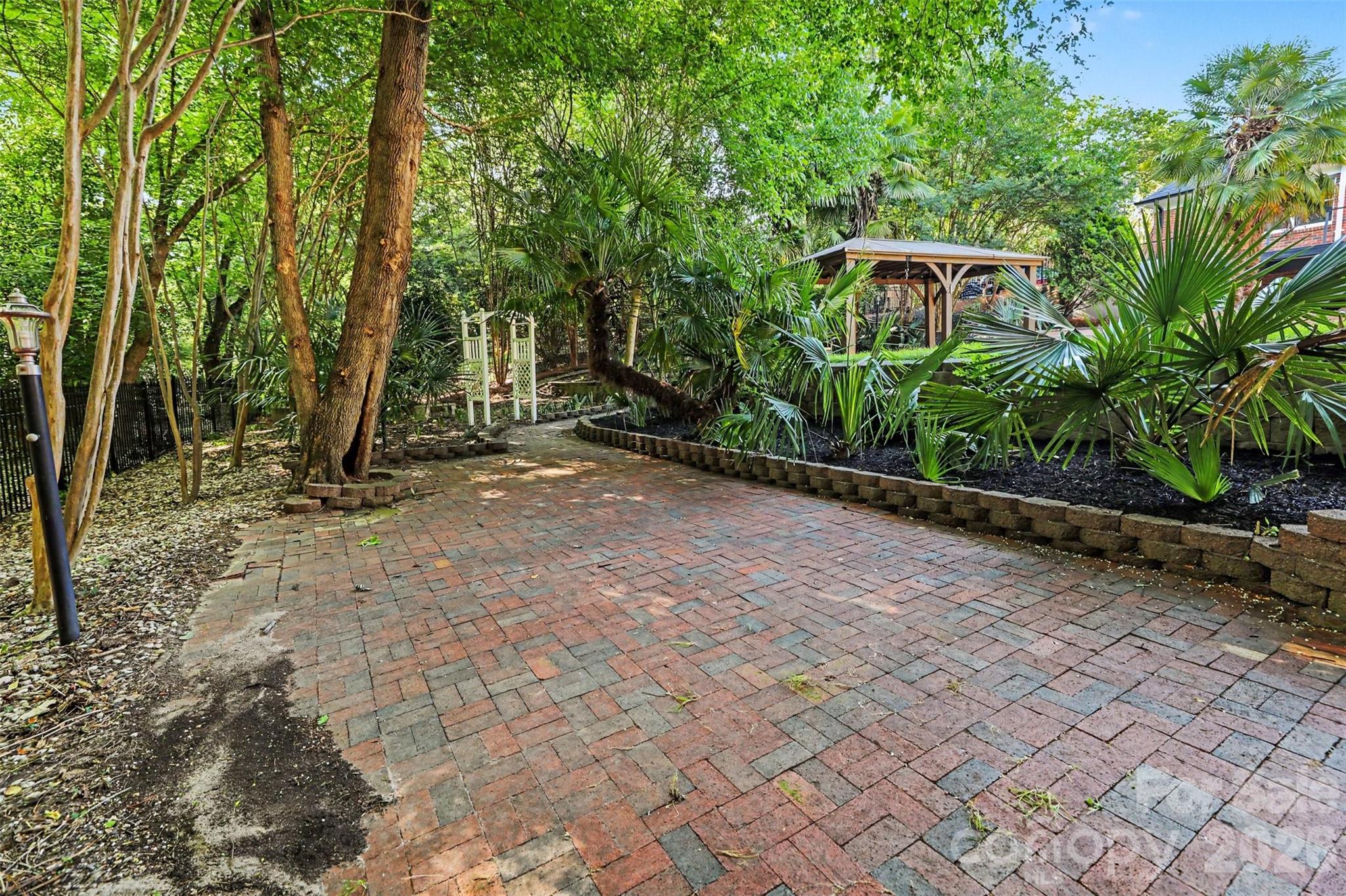 main property photo 42