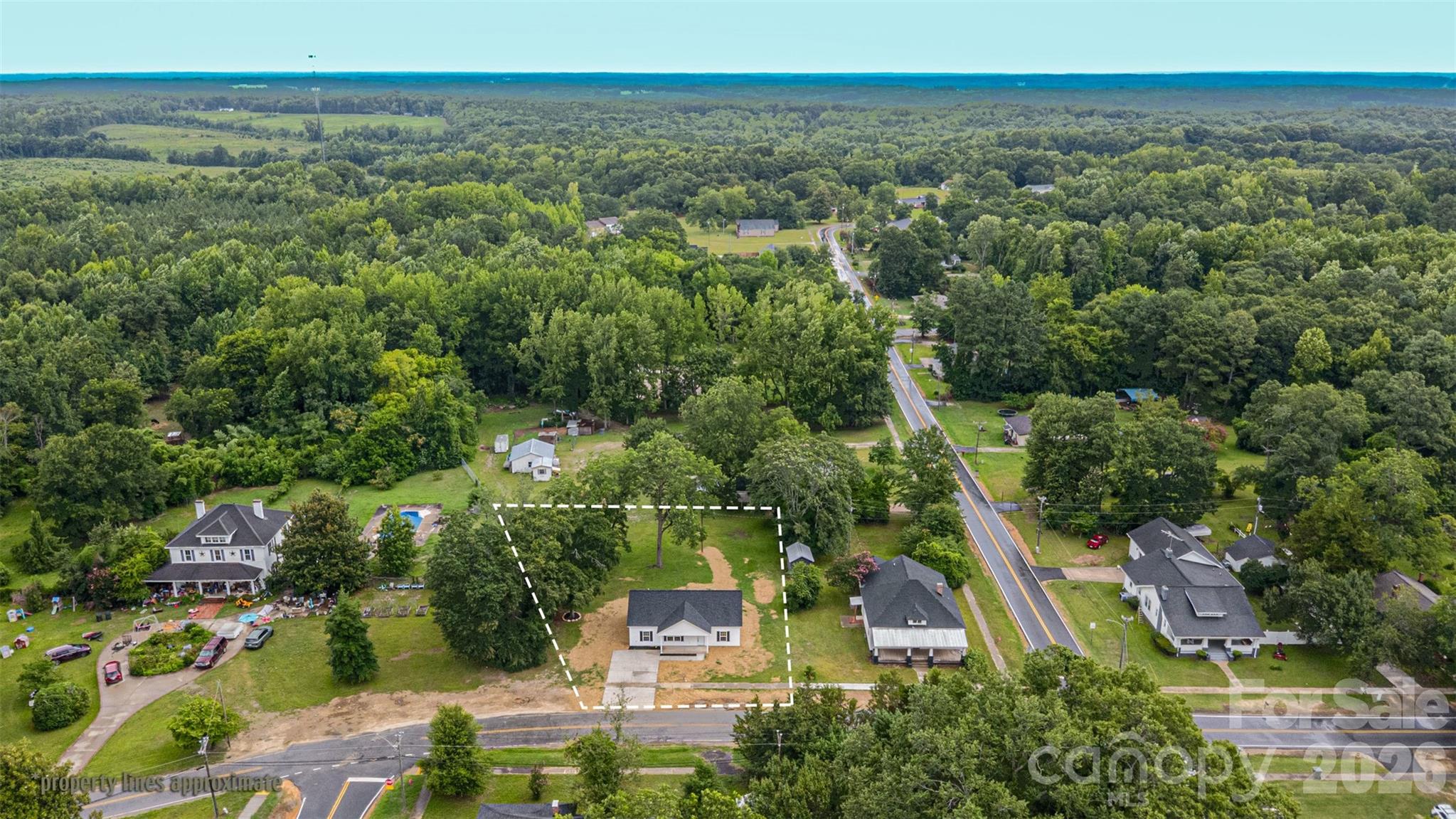 main property photo 15