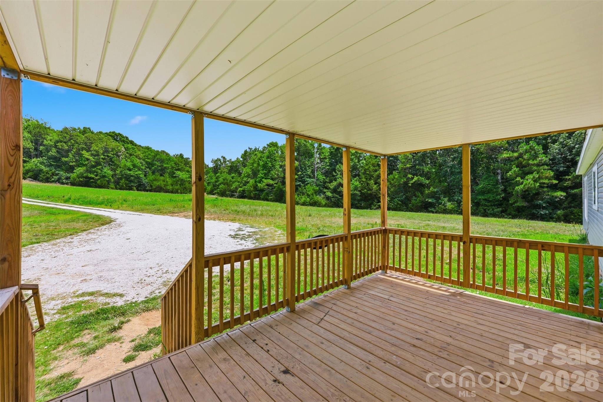 main property photo 23